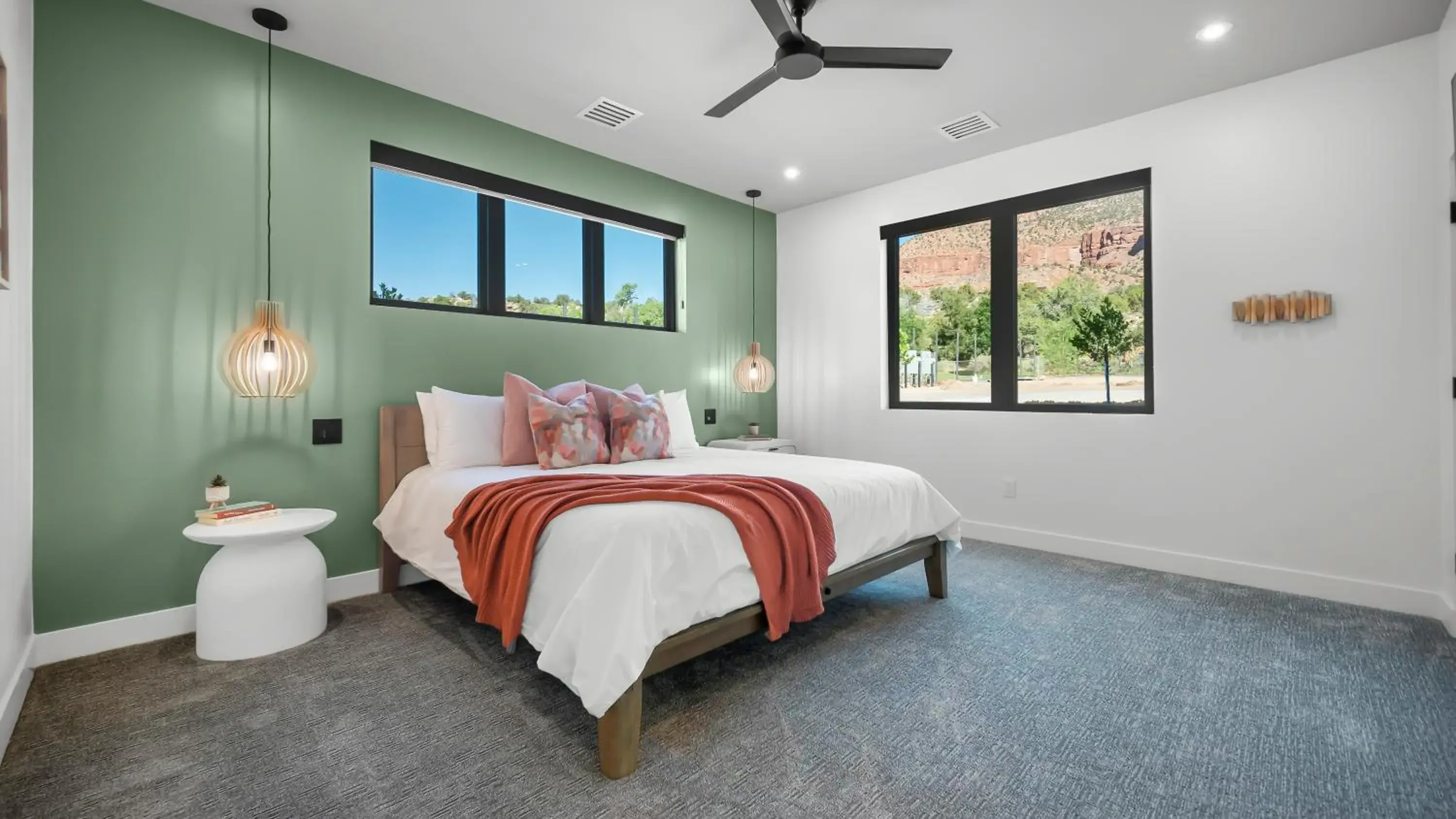 Bed in Montclair at Zion Bed in Montclair at Zion