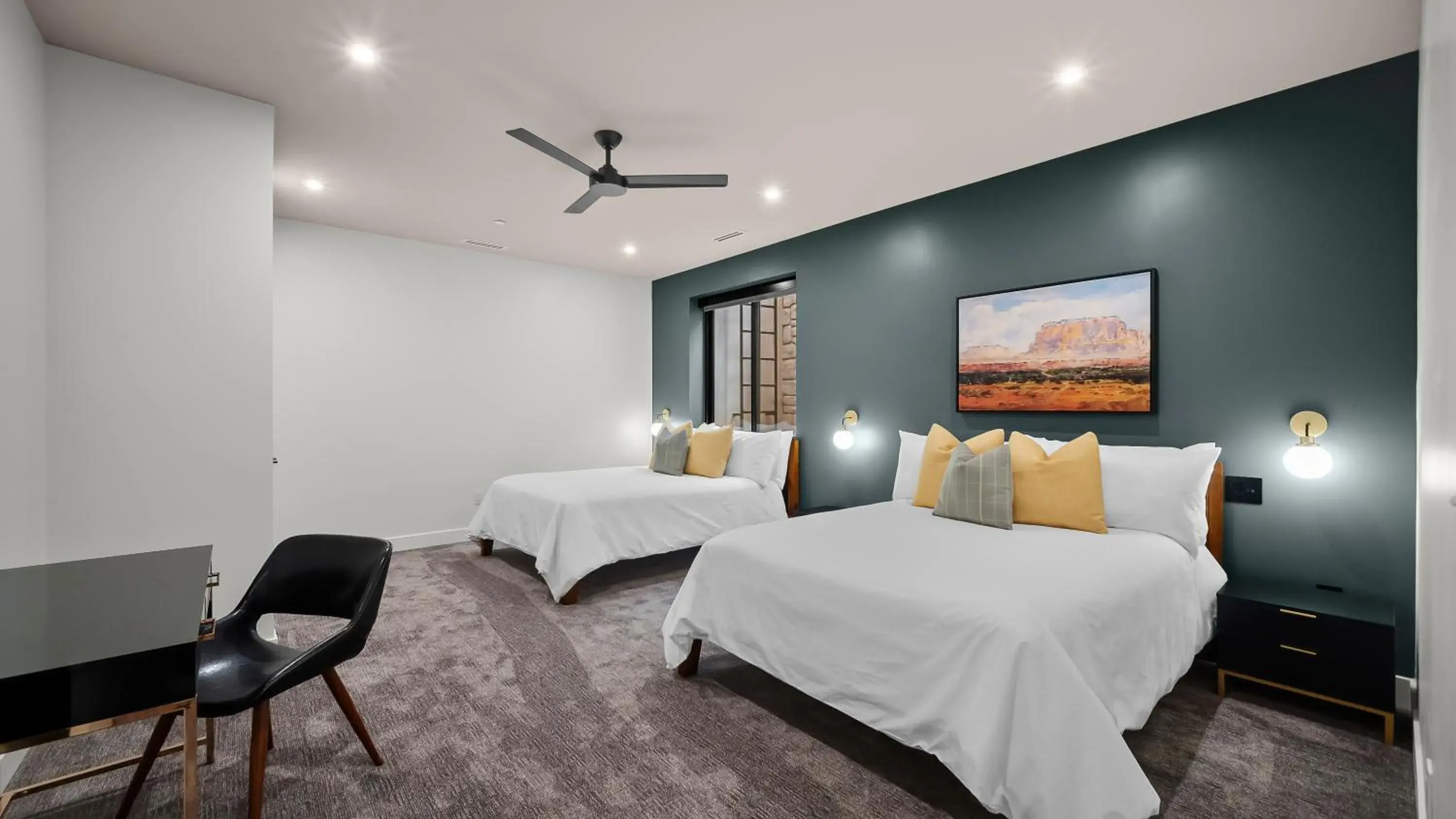 Bed in Montclair at Zion Bed in Montclair at Zion