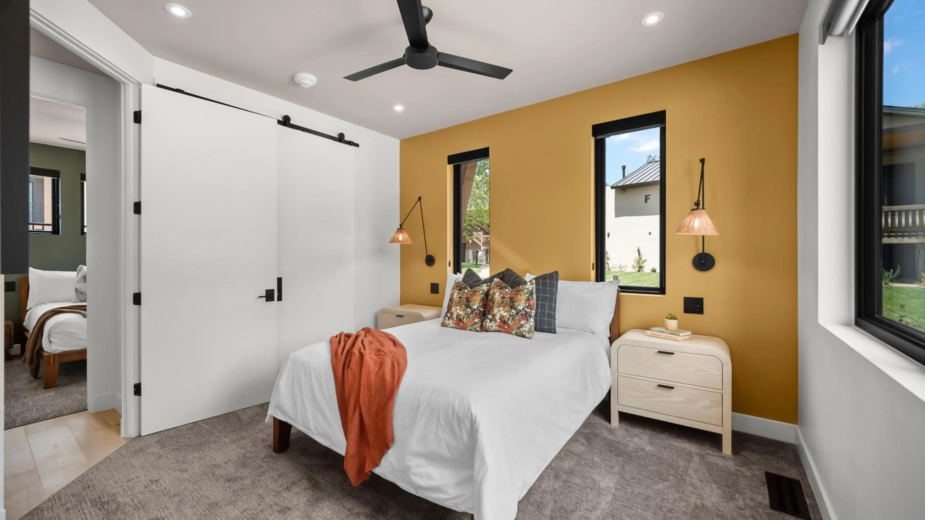 Bed in Montclair at Zion