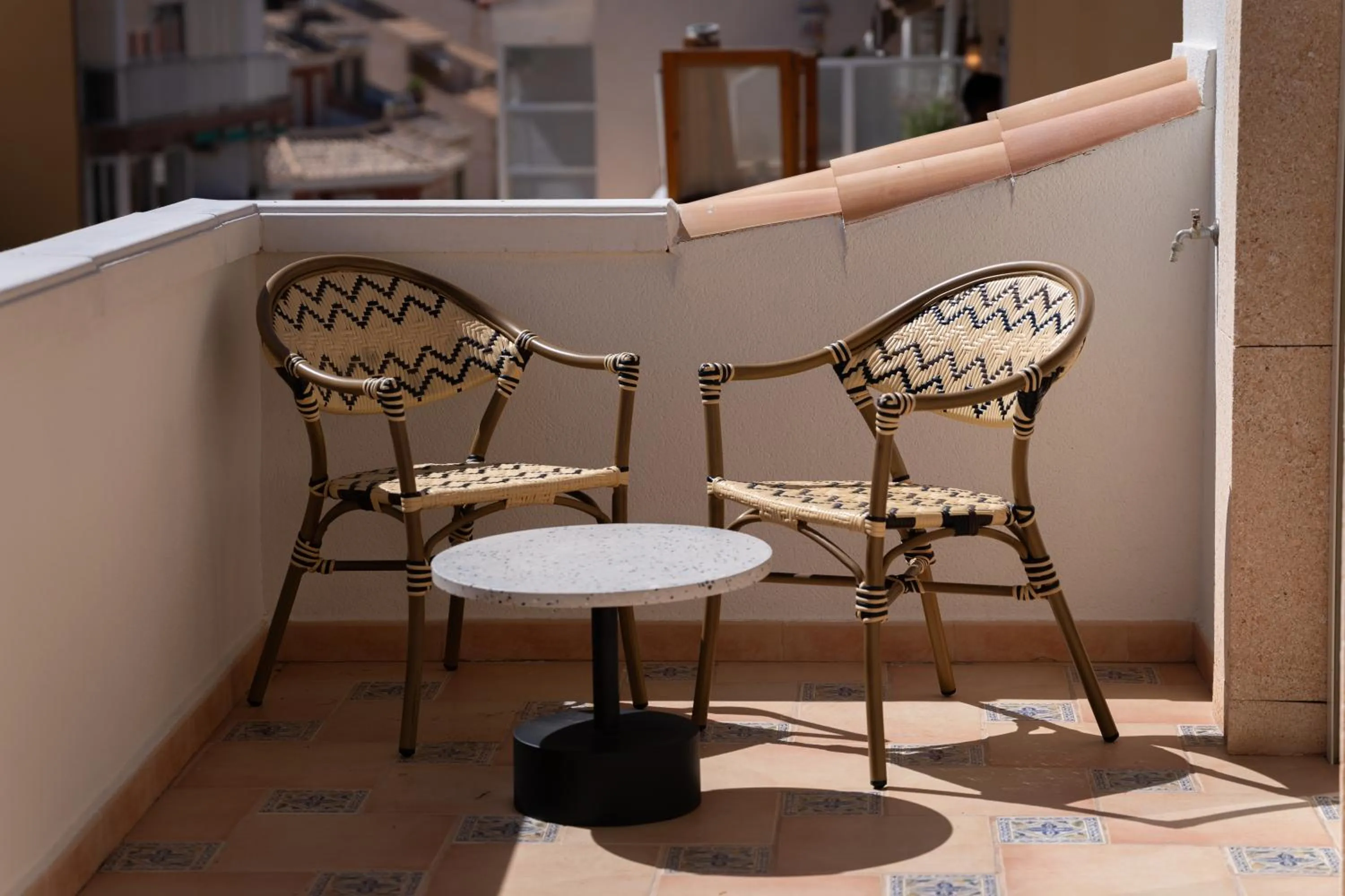 Balcony/Terrace in Rooms by JovA