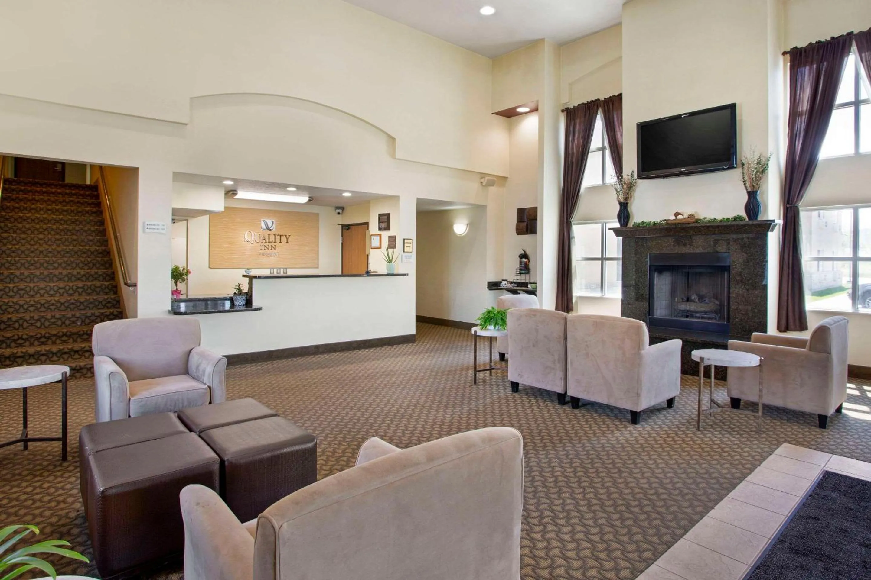 Lobby or reception in Quality Inn Logan near University
