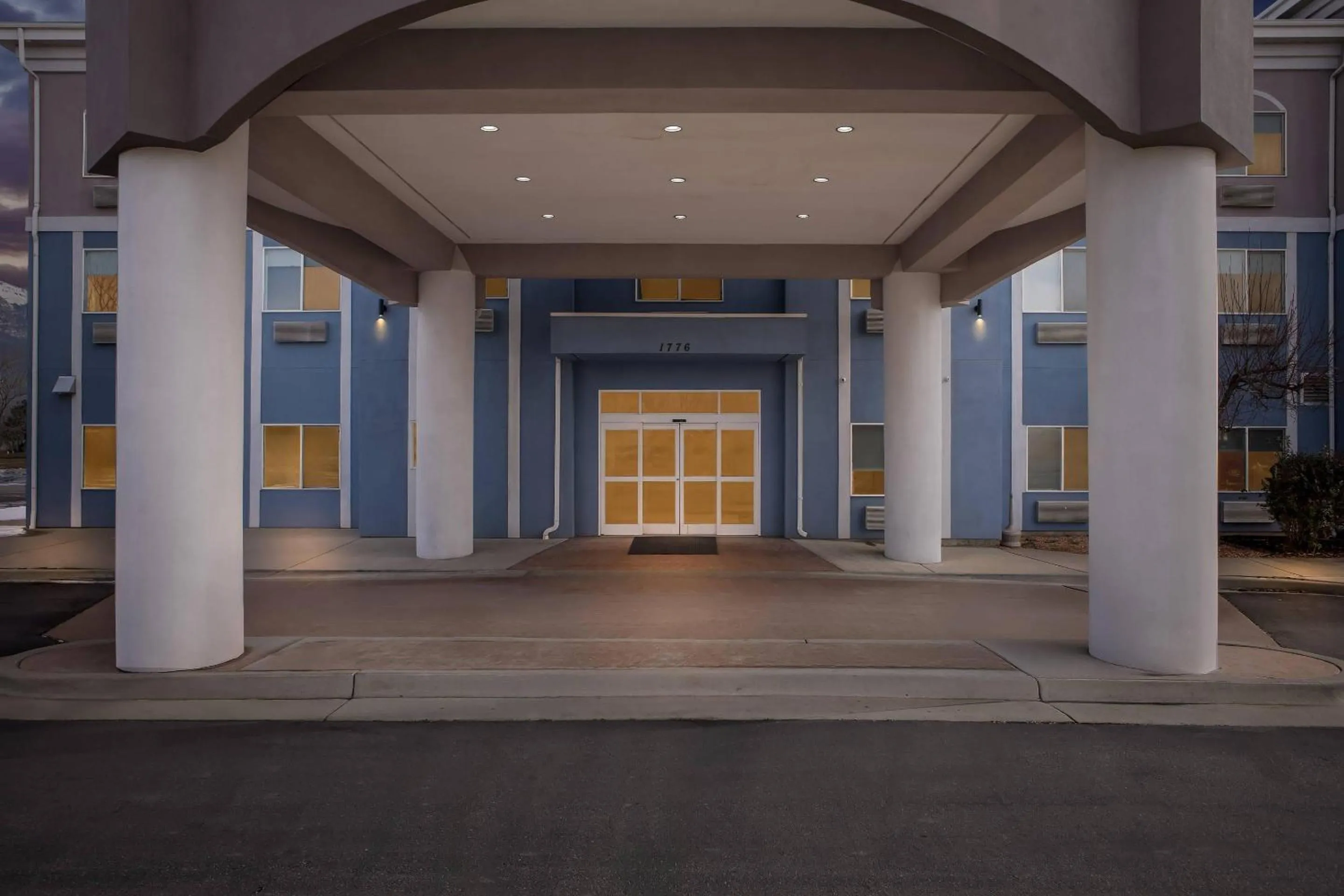 Property building in Comfort Inn Ogden near Event Center