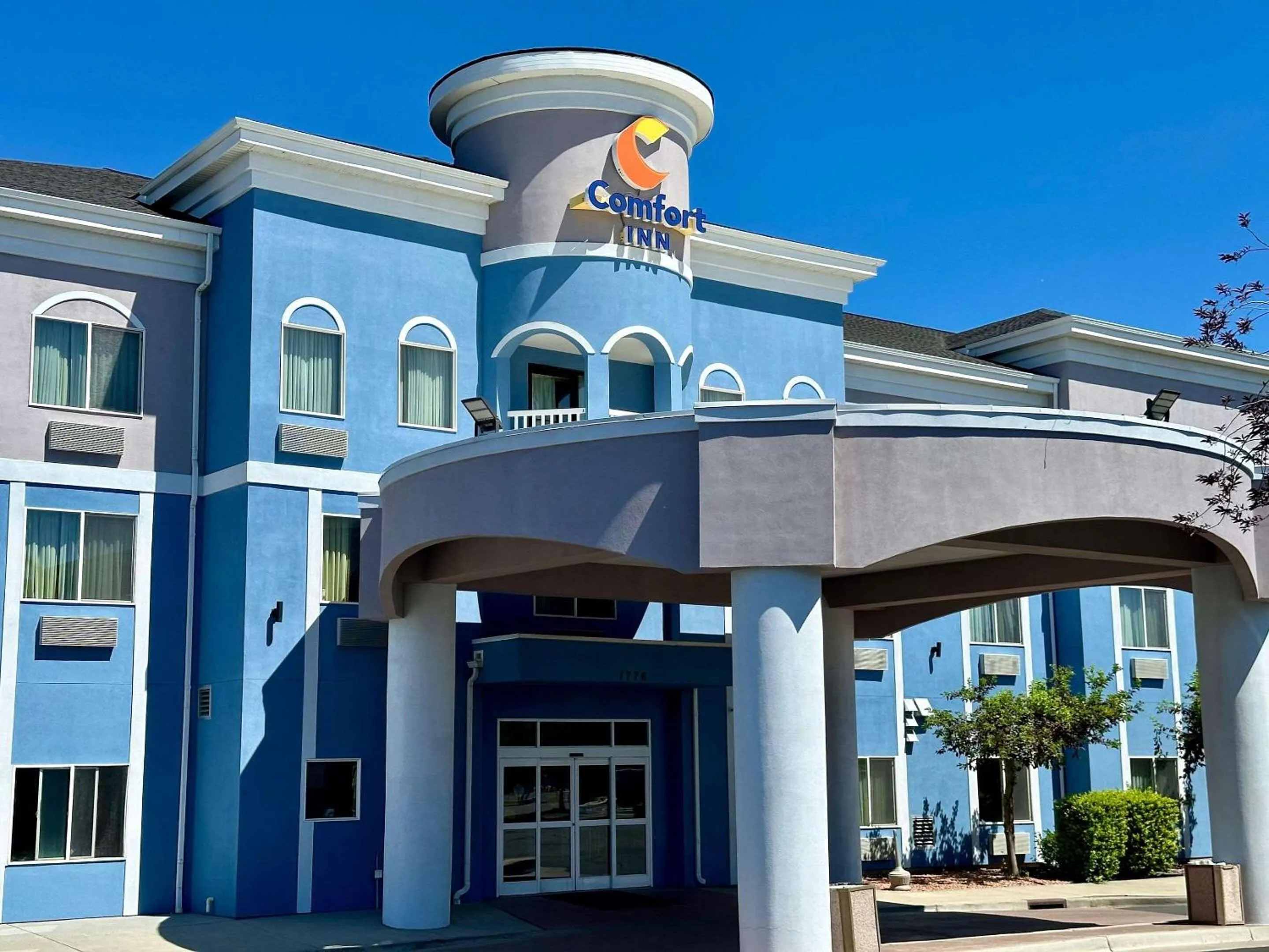 Property building in Comfort Inn Ogden near Event Center