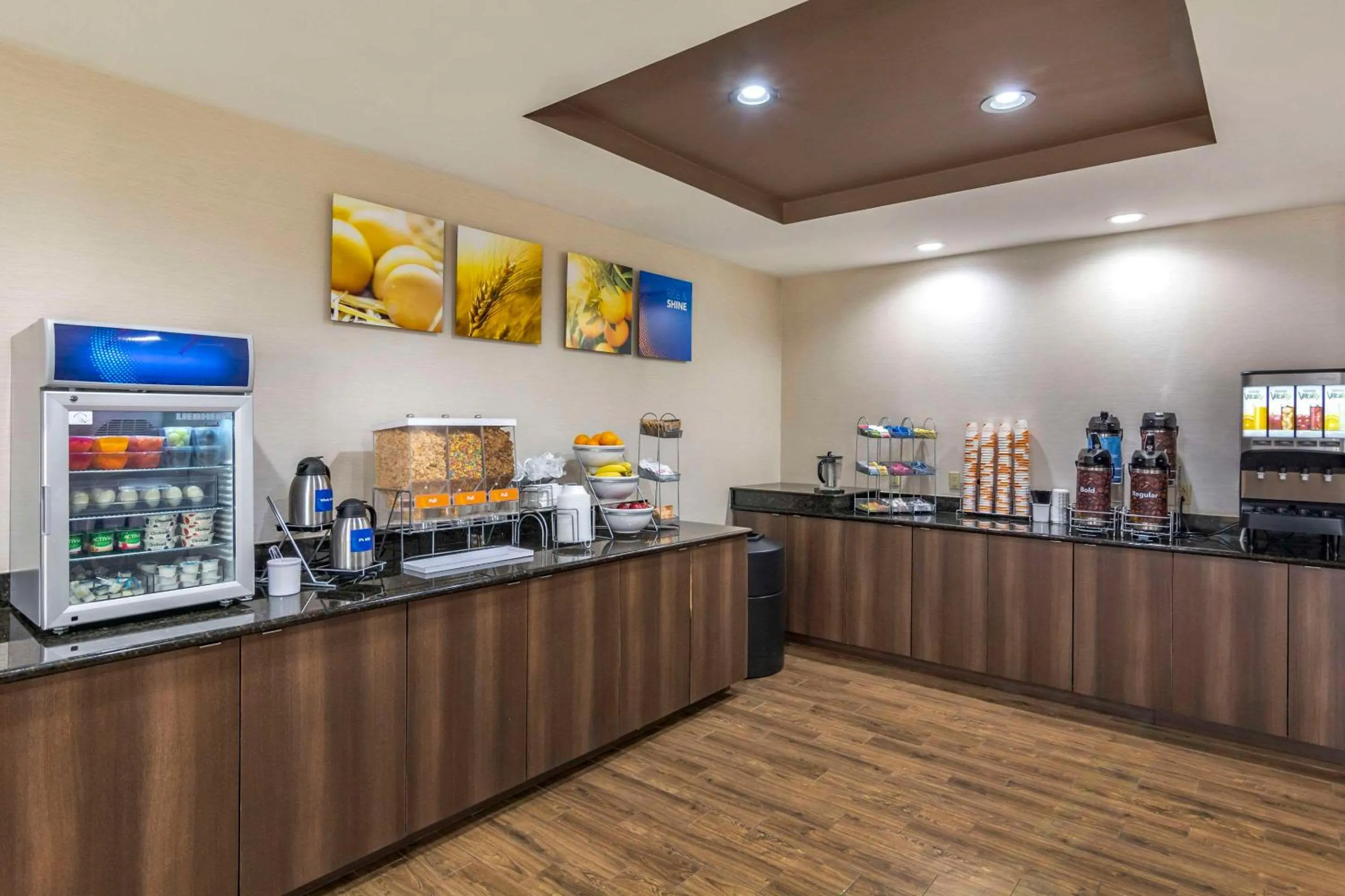 Breakfast in Comfort Suites Southpark