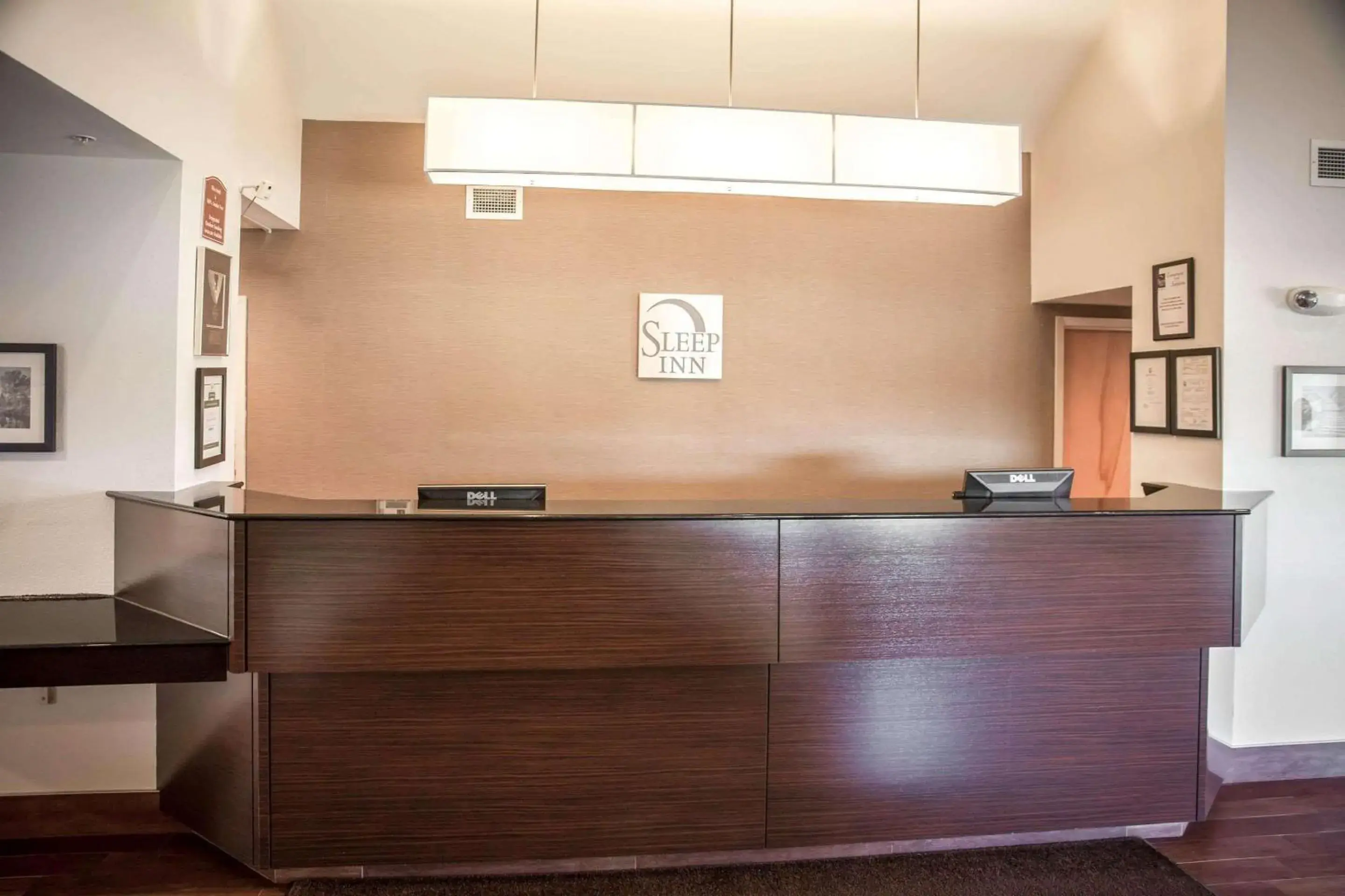 Lobby or reception in Sleep Inn Woodbridge - Potomac Mills Lobby or reception in Sleep Inn Woodbridge - Potomac Mills