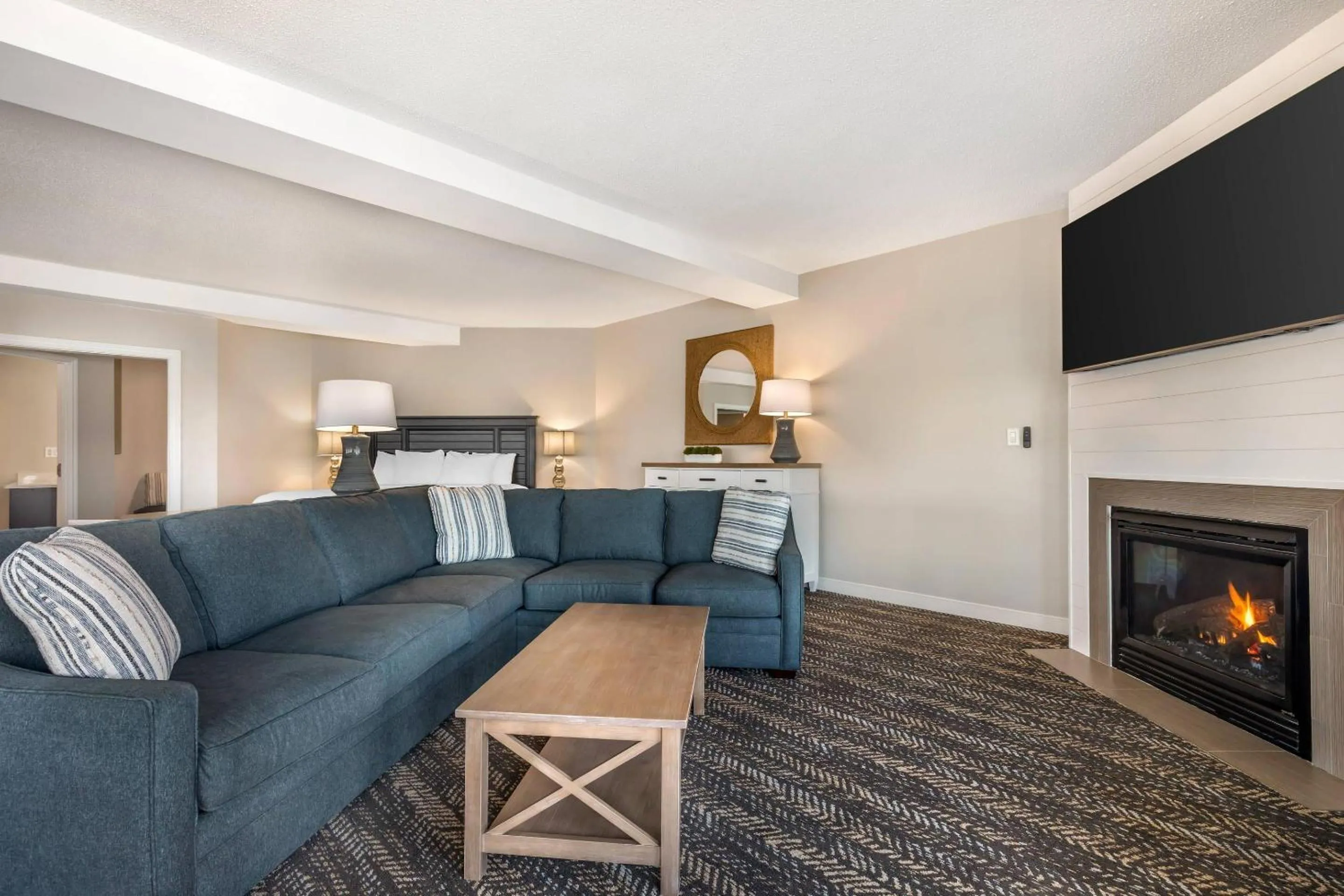 Bedroom in Comfort Suites Chincoteague Island Bayfront Resort