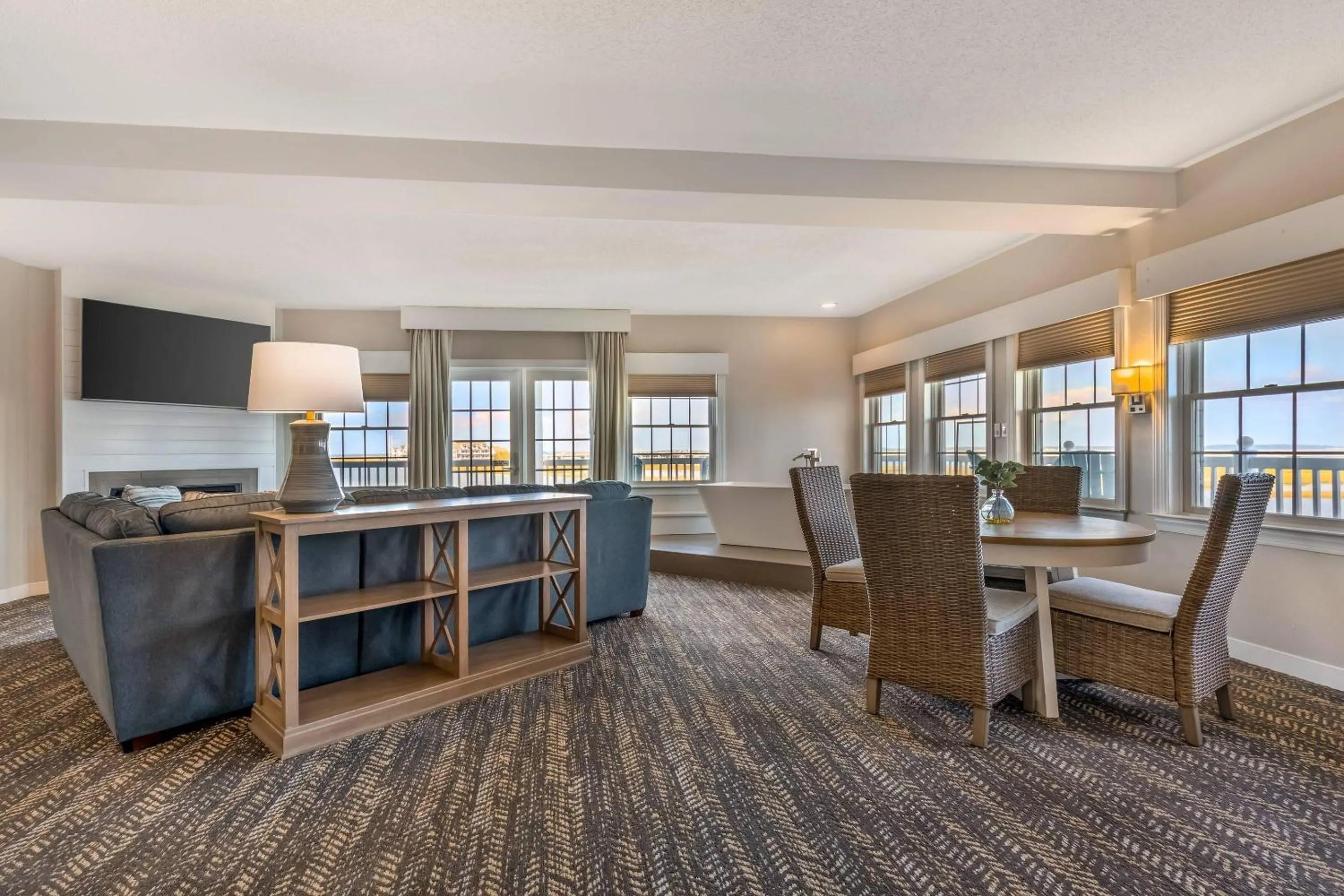 Bedroom in Comfort Suites Chincoteague Island Bayfront Resort