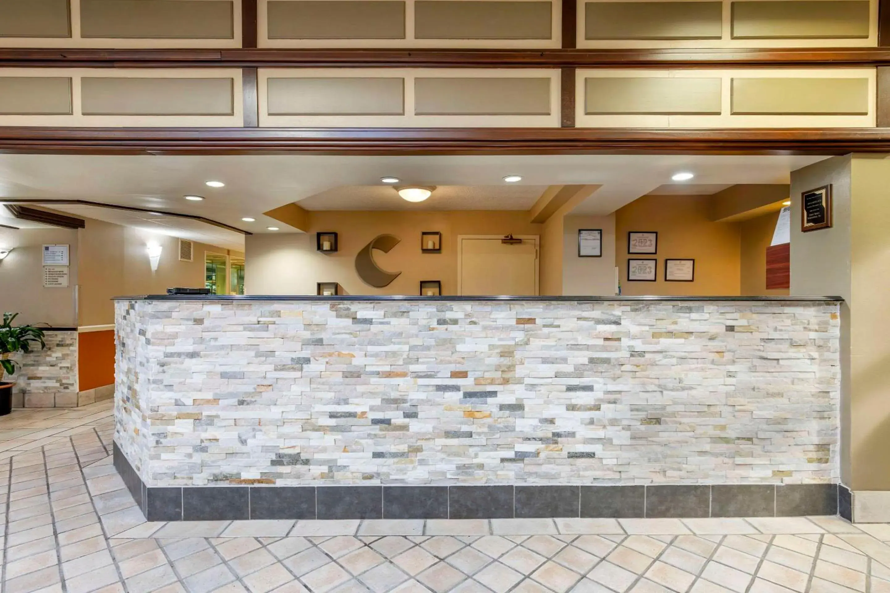 Lobby or reception in Comfort Inn University Center Lobby or reception in Comfort Inn University Center
