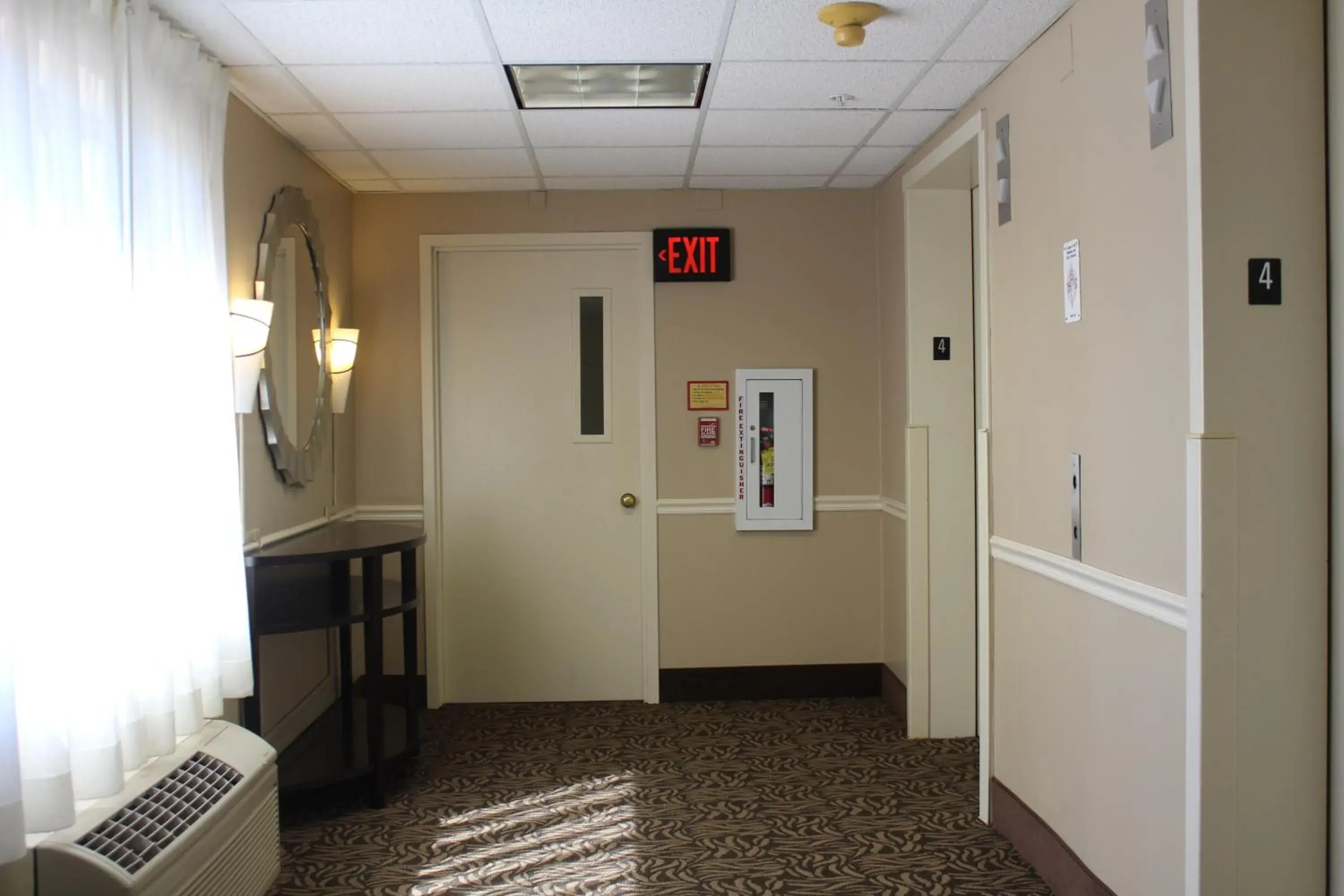 Property building in Comfort Inn University Center Property building in Comfort Inn University Center