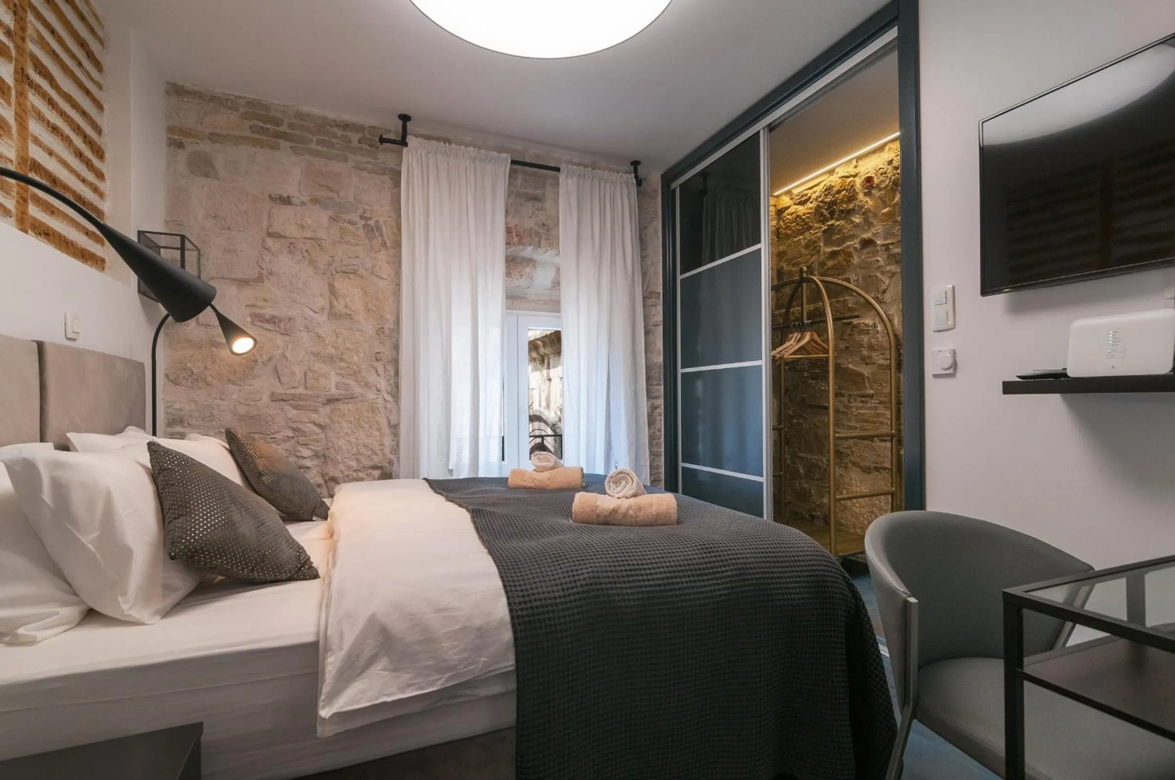 Luxury rooms 7heaven Palace