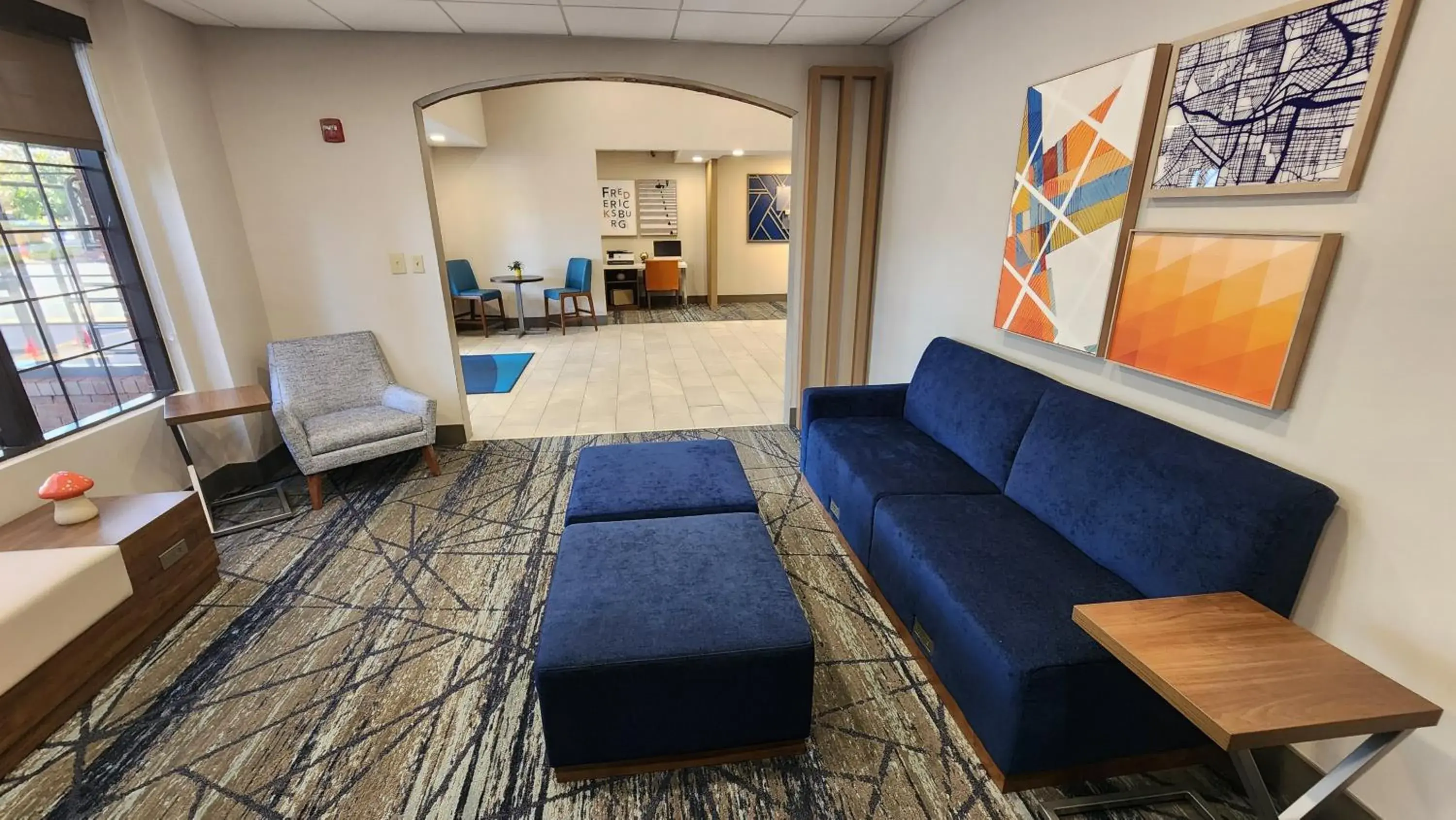 Property building in Holiday Inn Express Fredericksburg - Southpoint by IHG Property building in Holiday Inn Express Fredericksburg - Southpoint by IHG