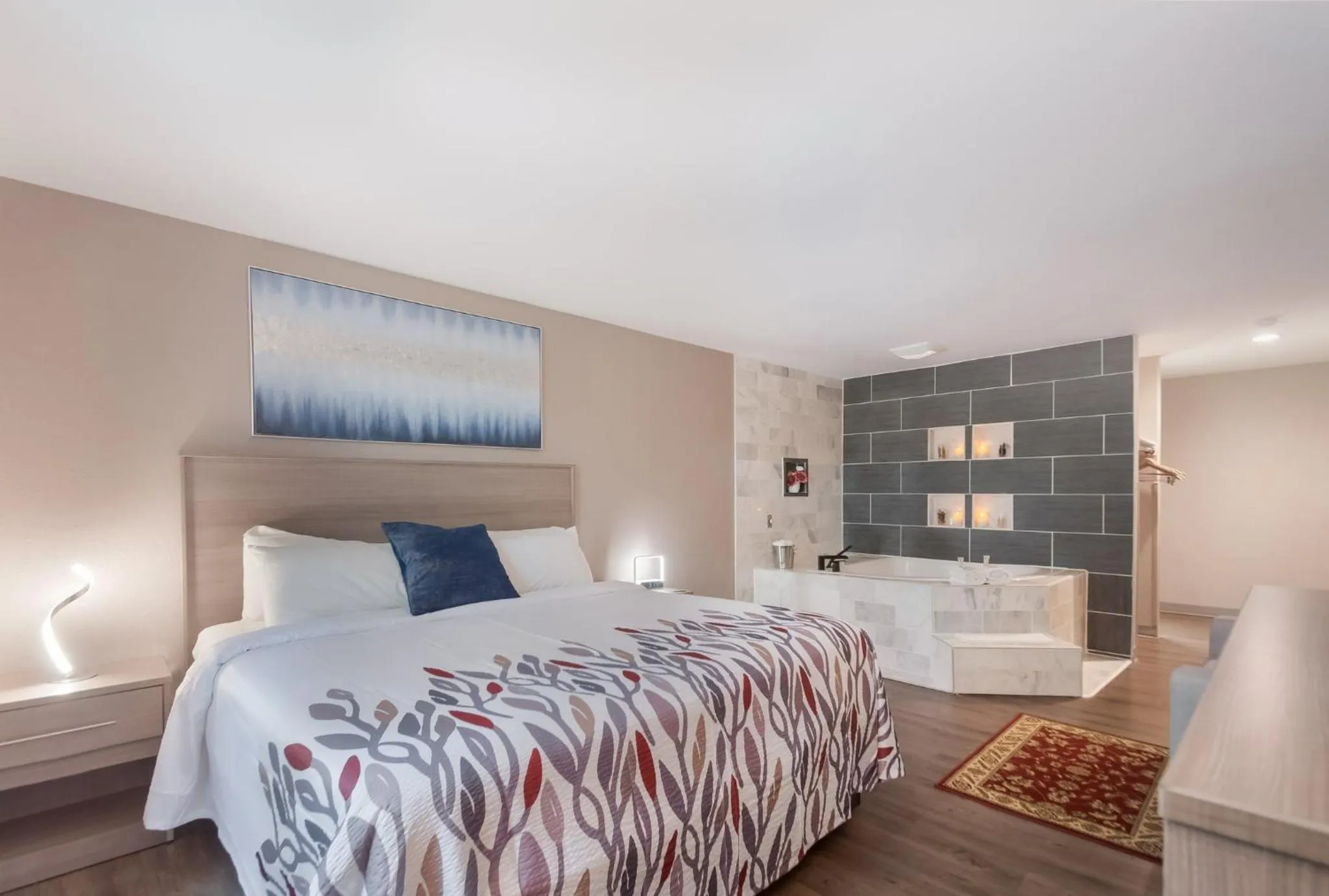 Photo of the whole room, Bed in Red Roof Inn Dahlgren - Naval Base