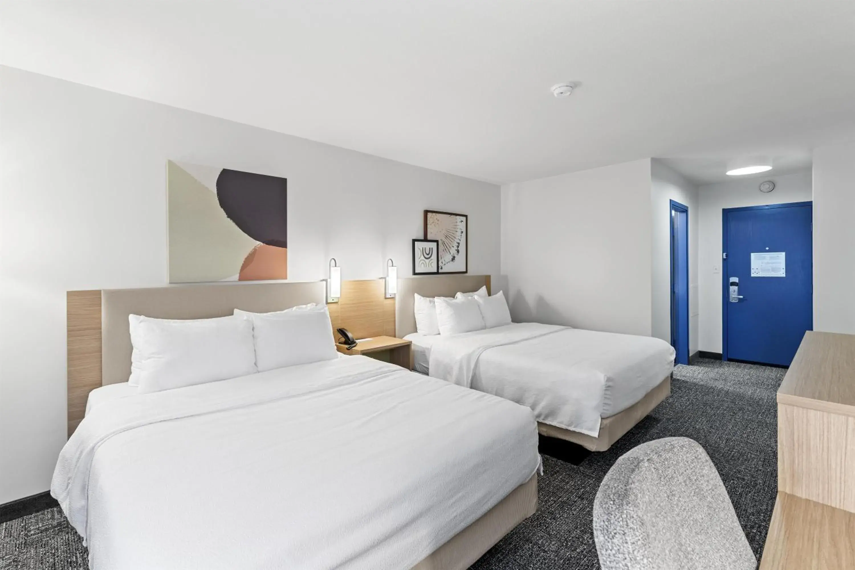 Bed in Spark by Hilton Abingdon I-81 near Fairgrounds Bed in Spark by Hilton Abingdon I-81 near Fairgrounds