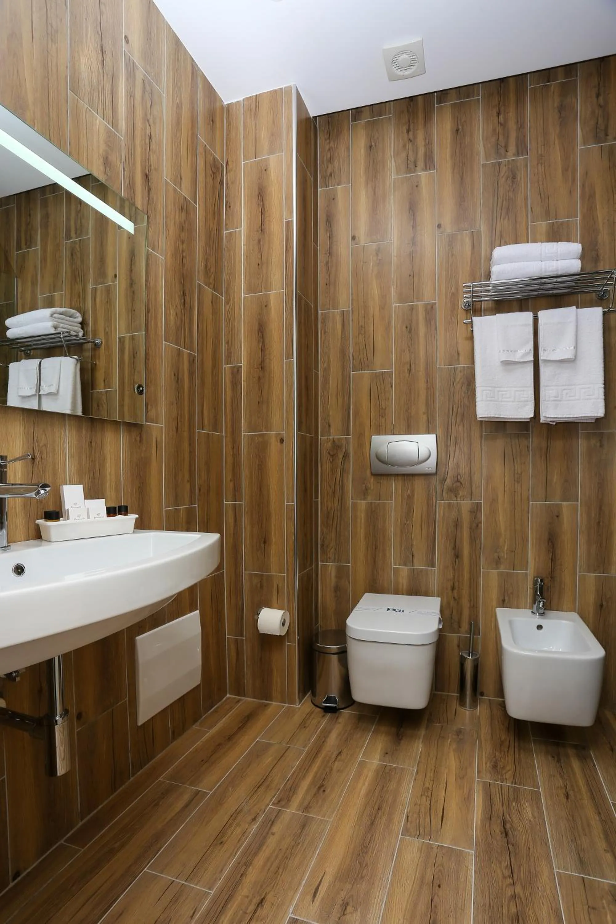 Emerald Boutique Hotel