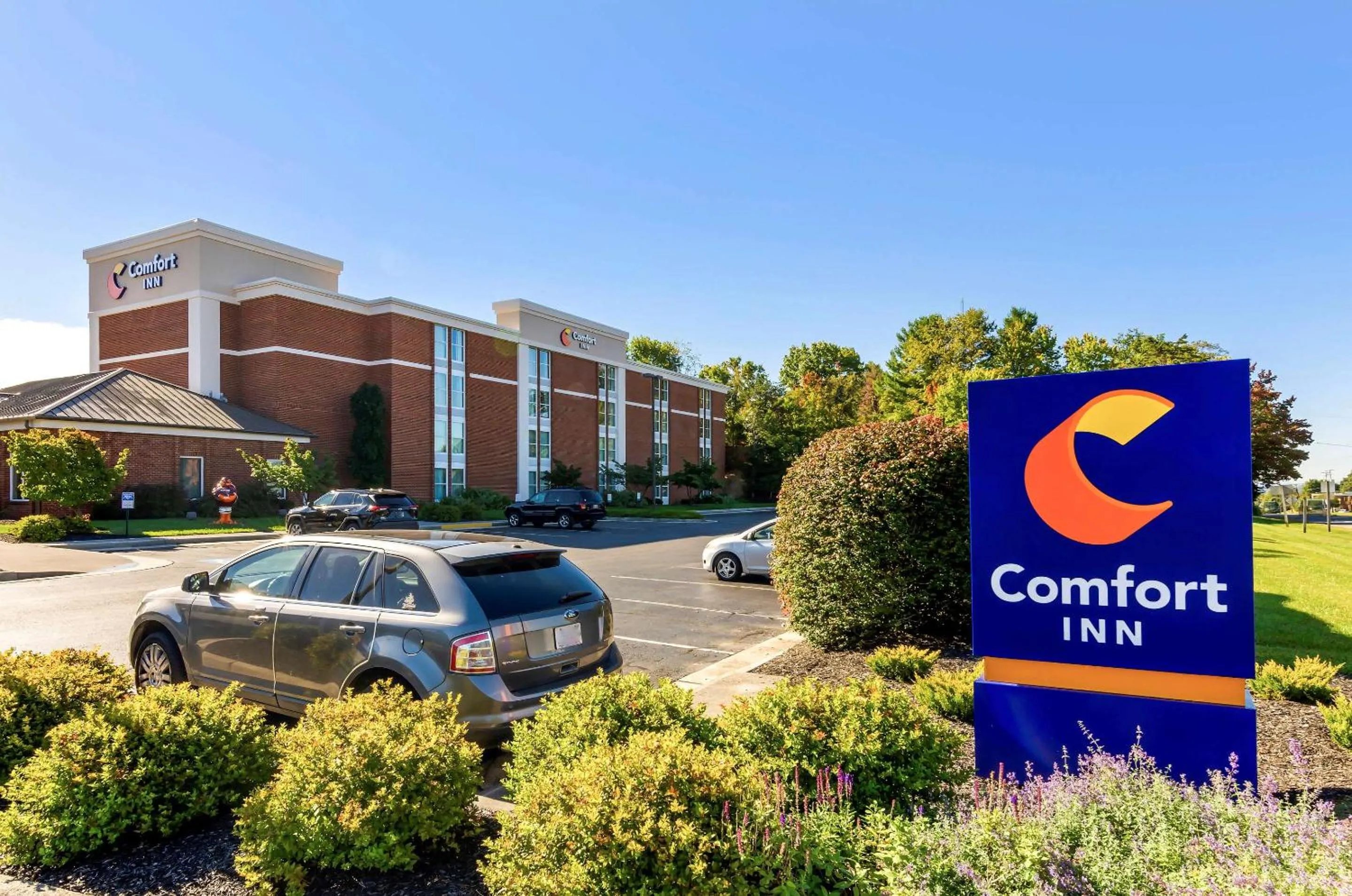 Property building in Comfort Inn Blacksburg University Area
