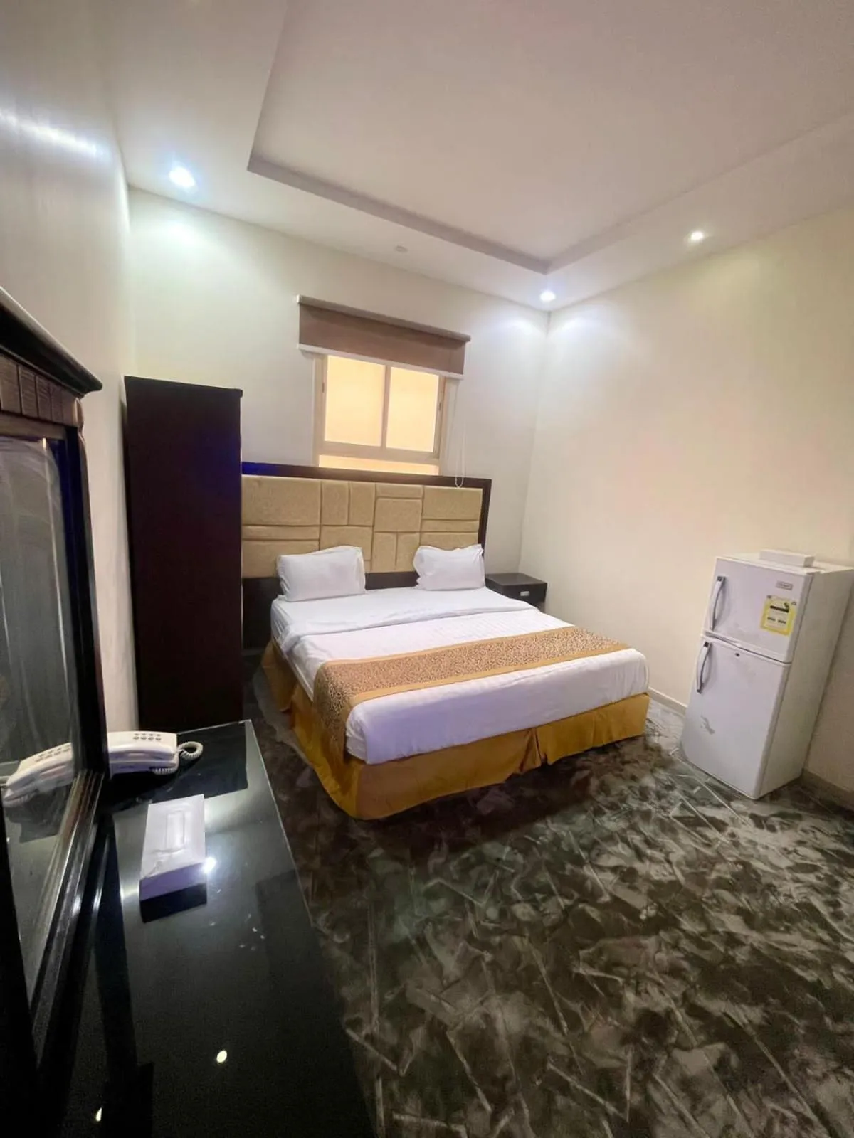 Bed in Silent Room 2 By Quiet Rooms