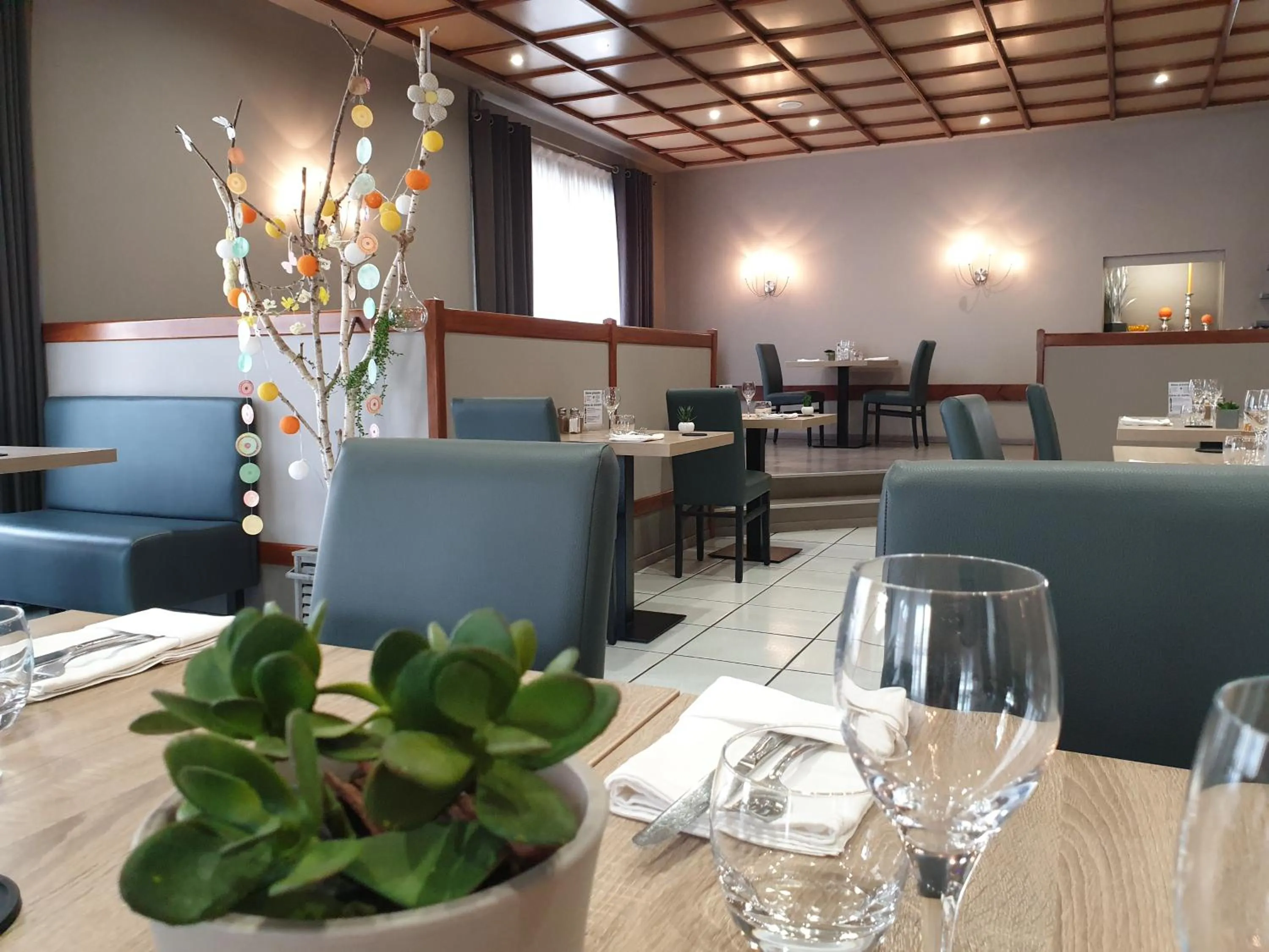 Restaurant/places to eat in Hôtel Malpel