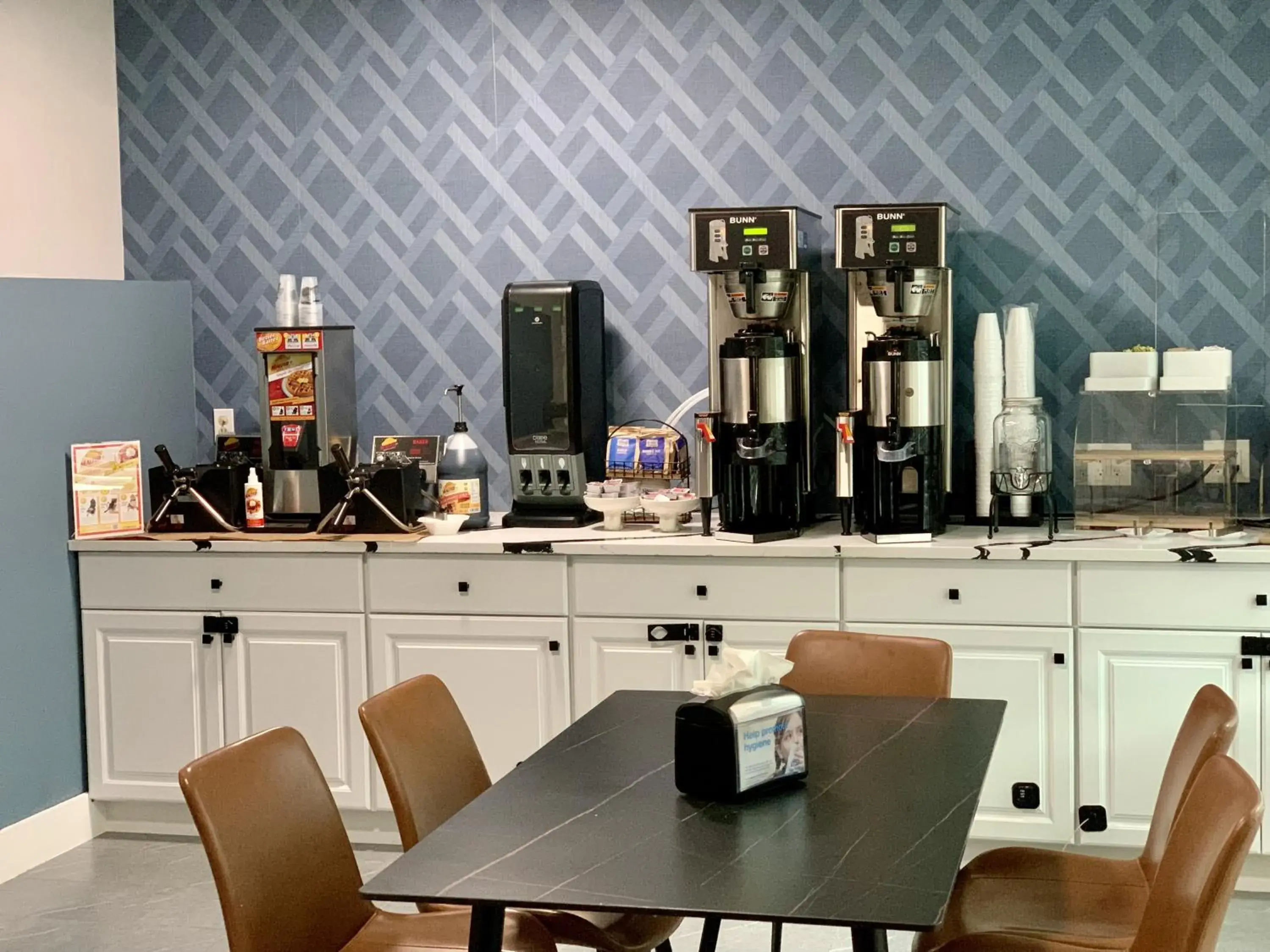 Breakfast in Atrium Hotel, Trademark Collection by Wyndham Breakfast in Atrium Hotel, Trademark Collection by Wyndham