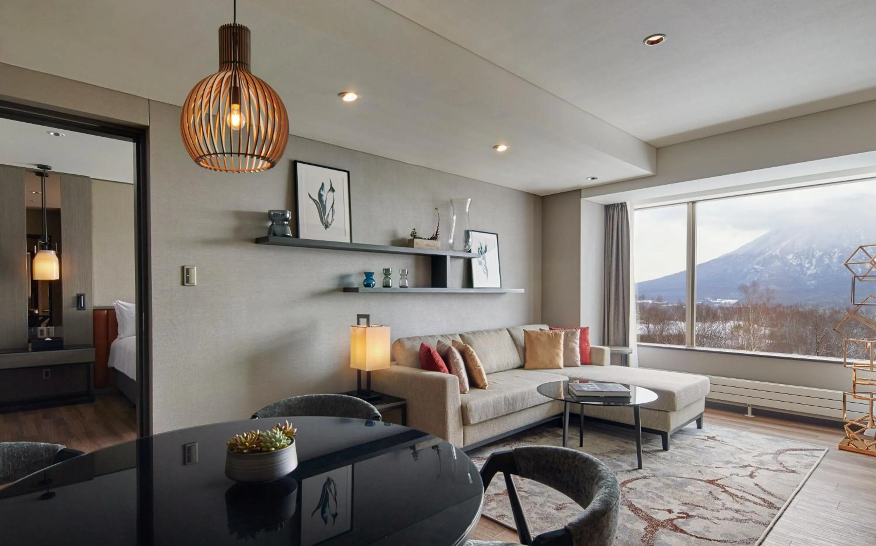 Hinode Hills Niseko Village