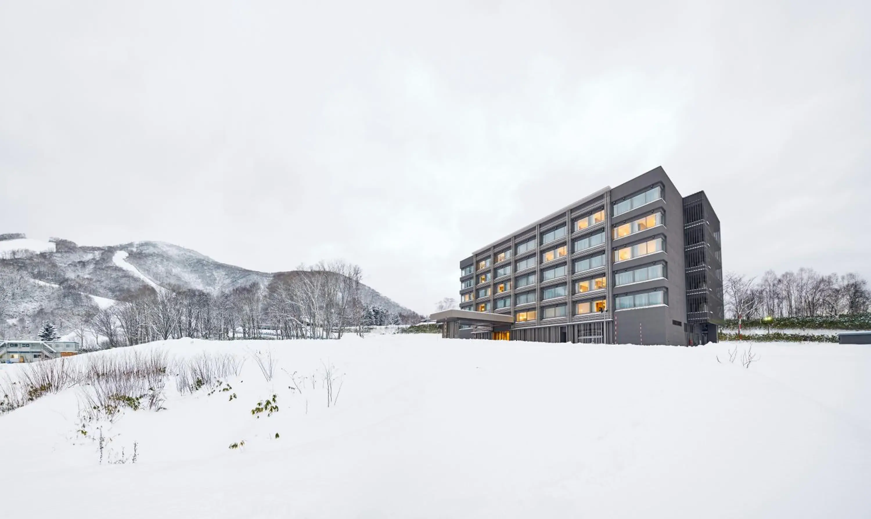 Hinode Hills Niseko Village - Small Luxury Hotels of The World Hinode Hills Niseko Village - Small Luxury Hotels of The World