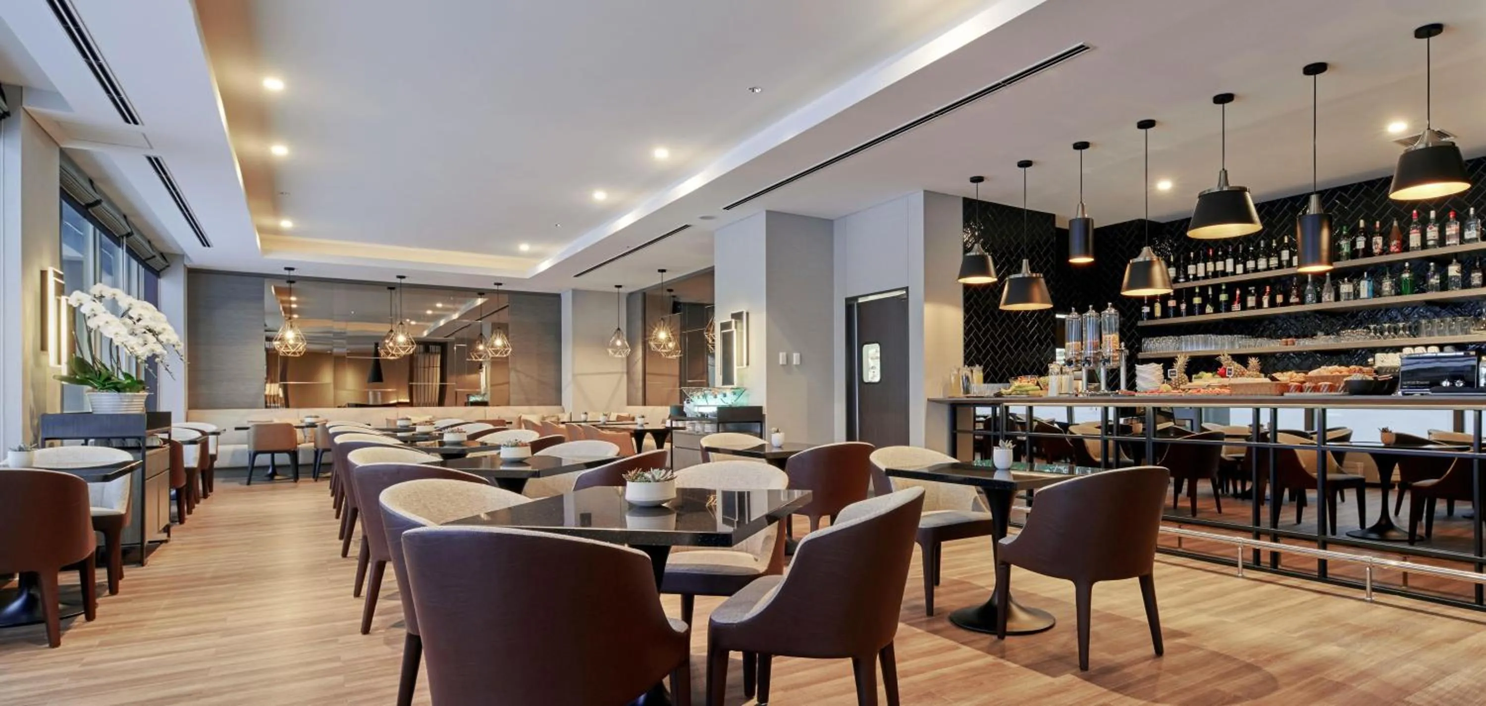 Restaurant/places to eat in Hinode Hills Niseko Village