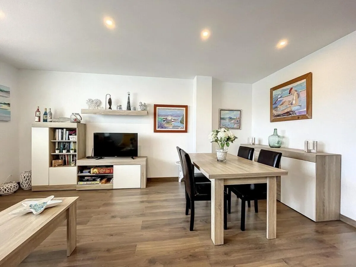 Dining area in Roca Fornells, Planta baja con maravilloso patio F96