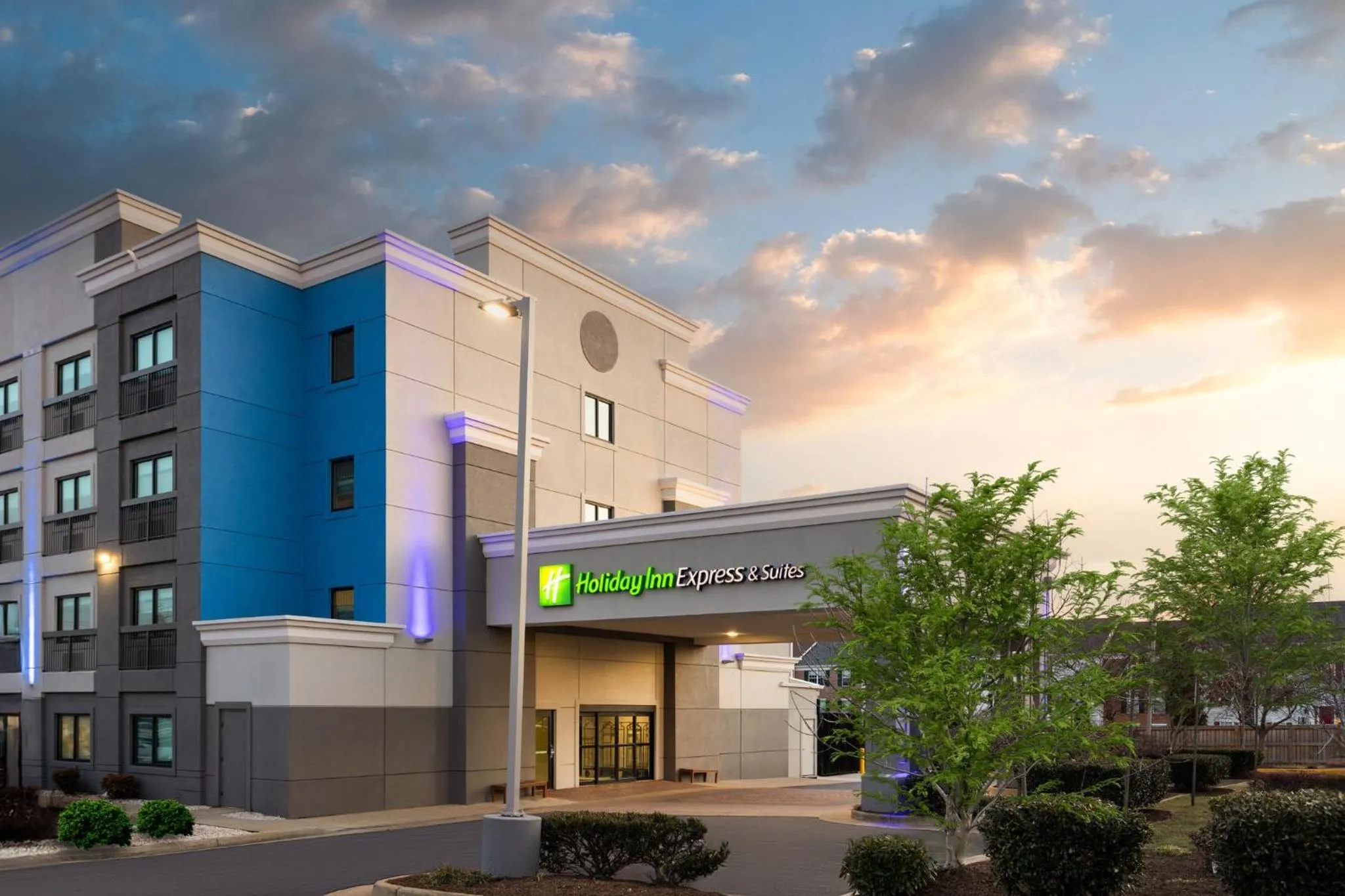 Property building in Holiday Inn Express & Suites Leesburg - Historic District by IHG