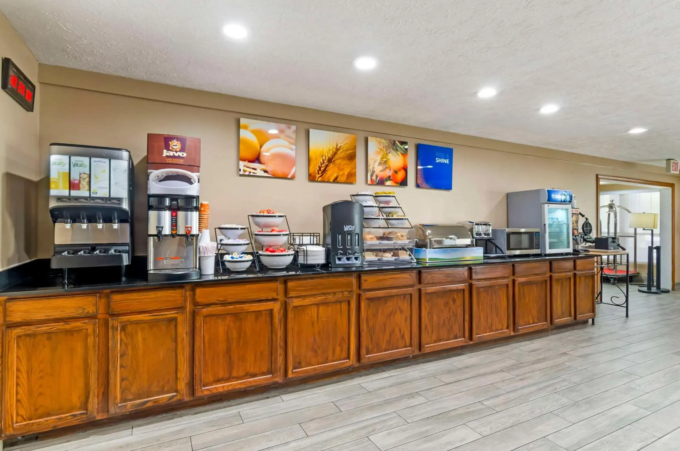 Breakfast in Comfort Inn Wytheville - Fort Chiswell Breakfast in Comfort Inn Wytheville - Fort Chiswell