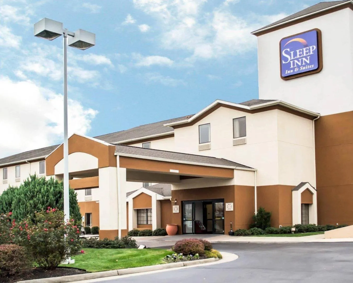 Property building in Sleep Inn & Suites Stony Creek - Petersburg South
