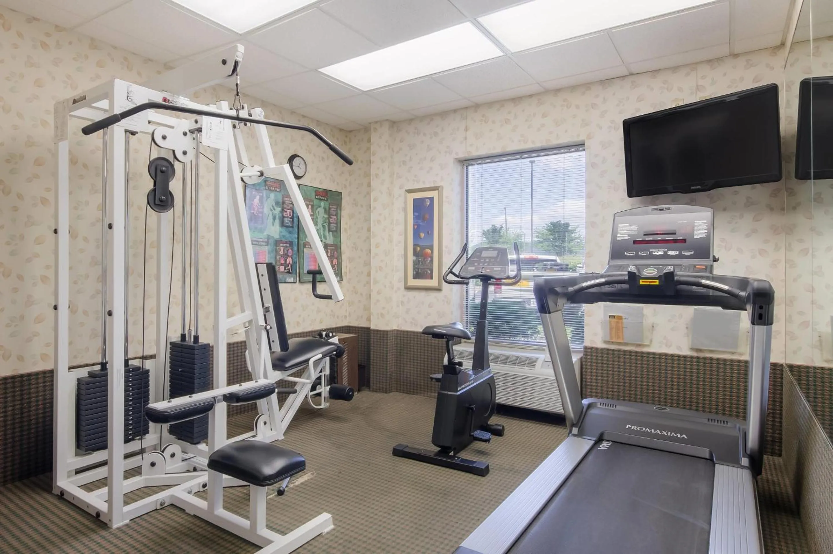 Fitness centre/facilities in MainStay Suites Roanoke Airport