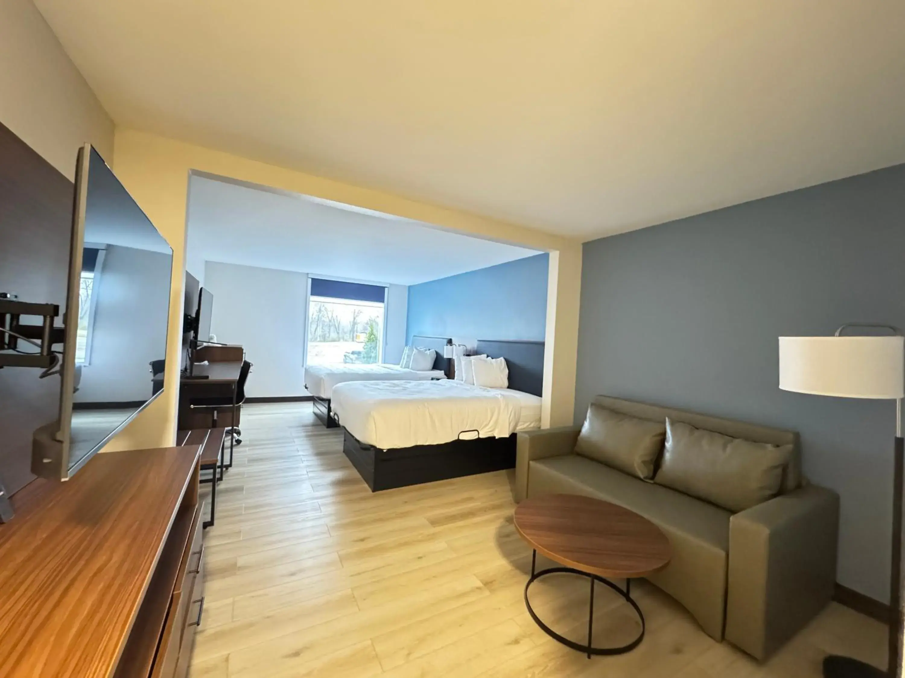 Bed in Wingate by Wyndham I-81 Exit 101- Newly Renovated Bed in Wingate by Wyndham I-81 Exit 101- Newly Renovated