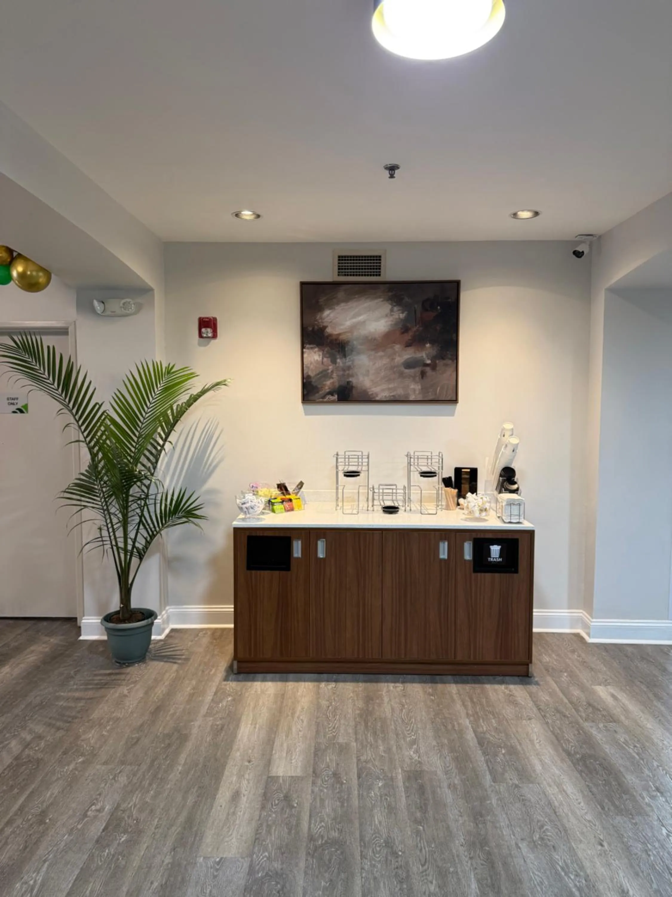 Coffee/tea facilities in Wingate by Wyndham I-81 Exit 101- Newly Renovated