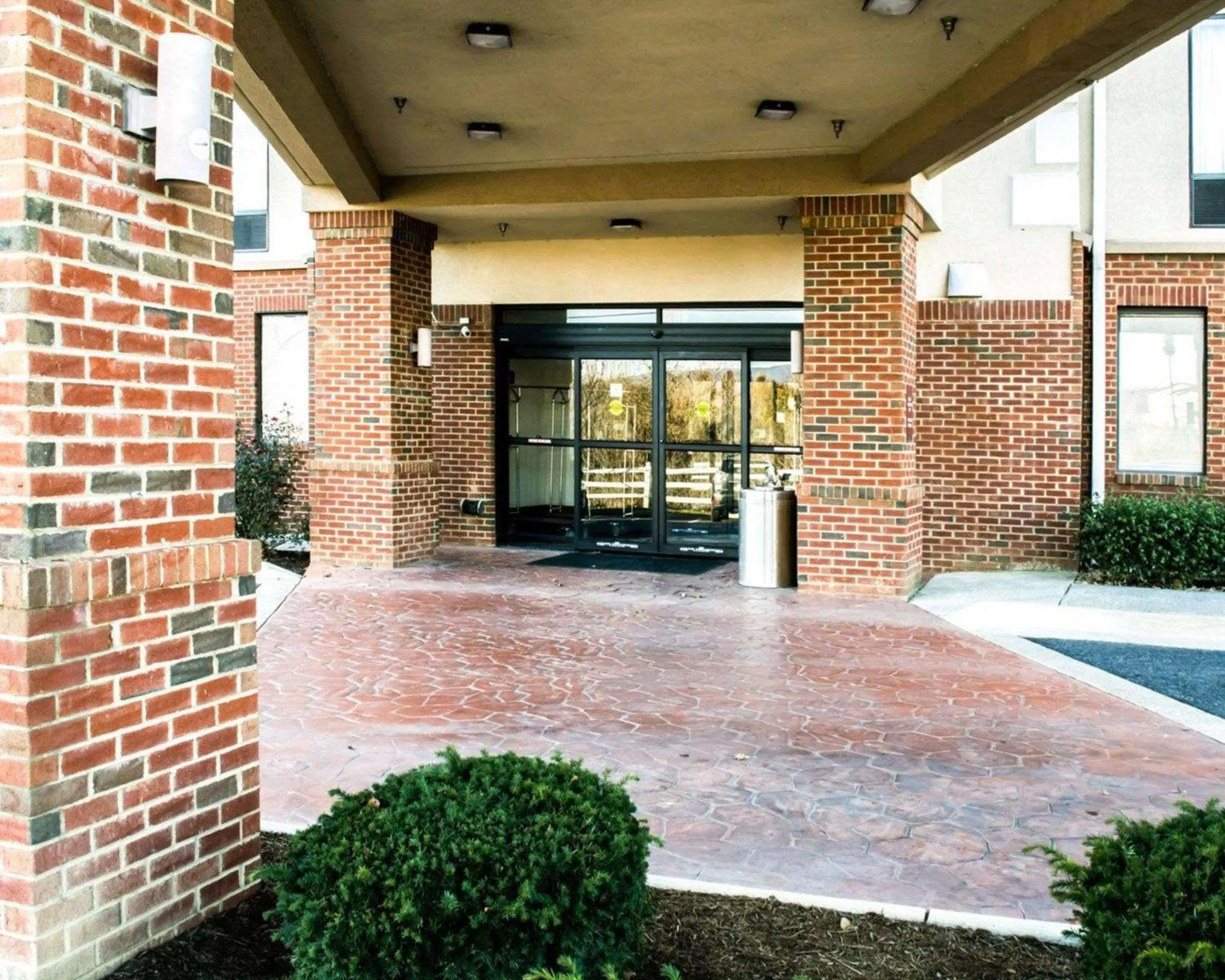 Property building in Sleep Inn & Suites Virginia Horse Center