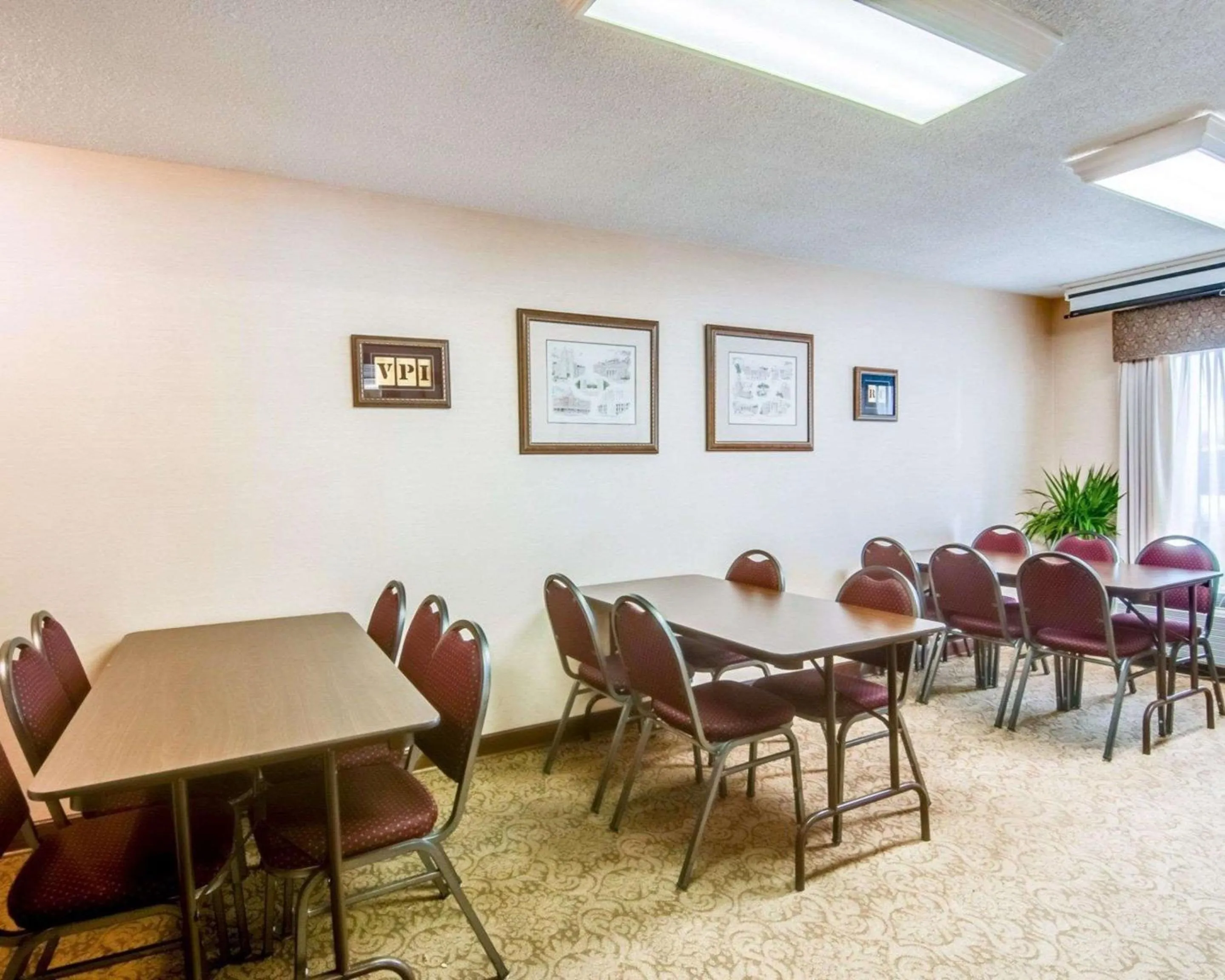 Restaurant/places to eat in Quality Inn Christiansburg - Blacksburg