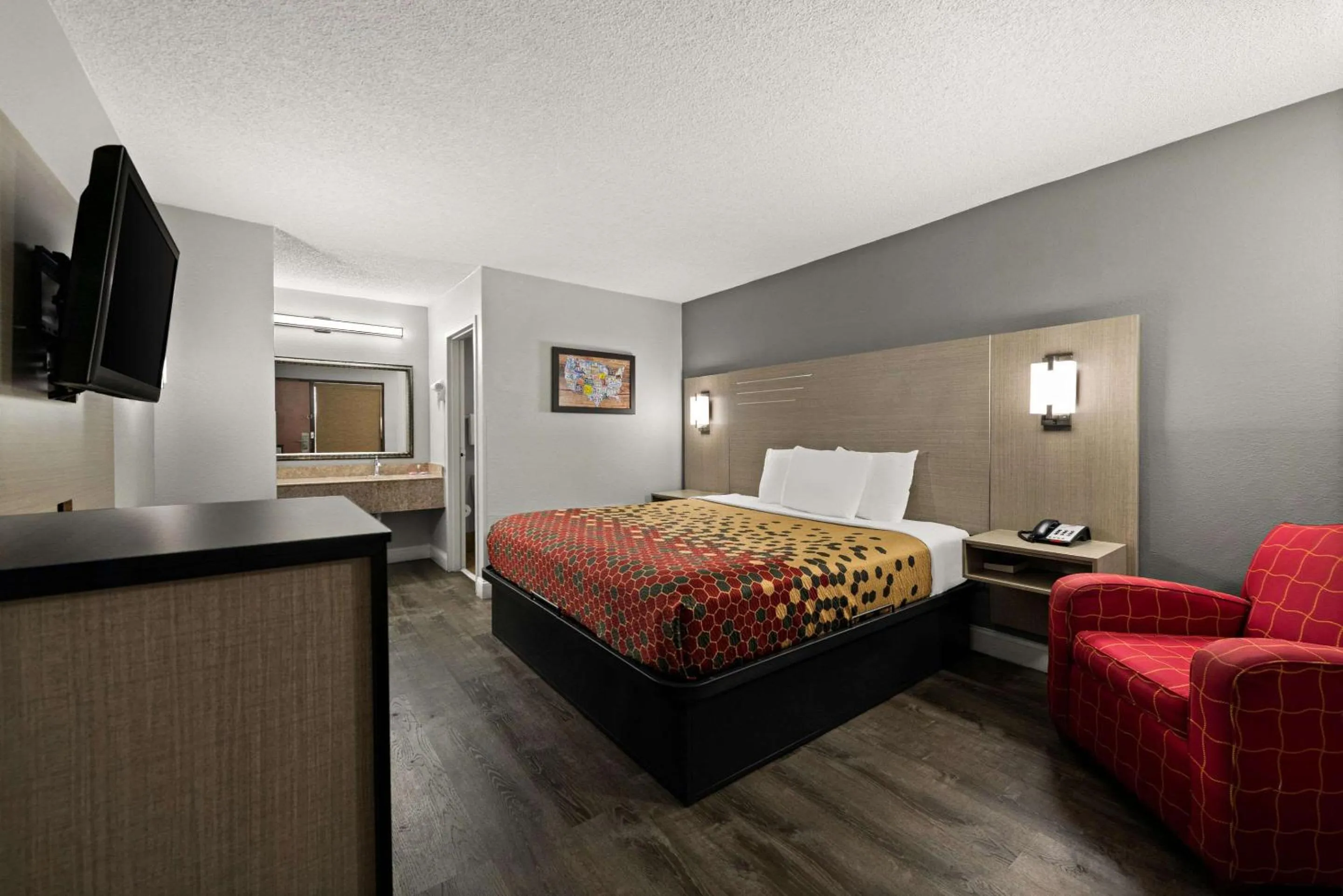 Bedroom in Econo Lodge