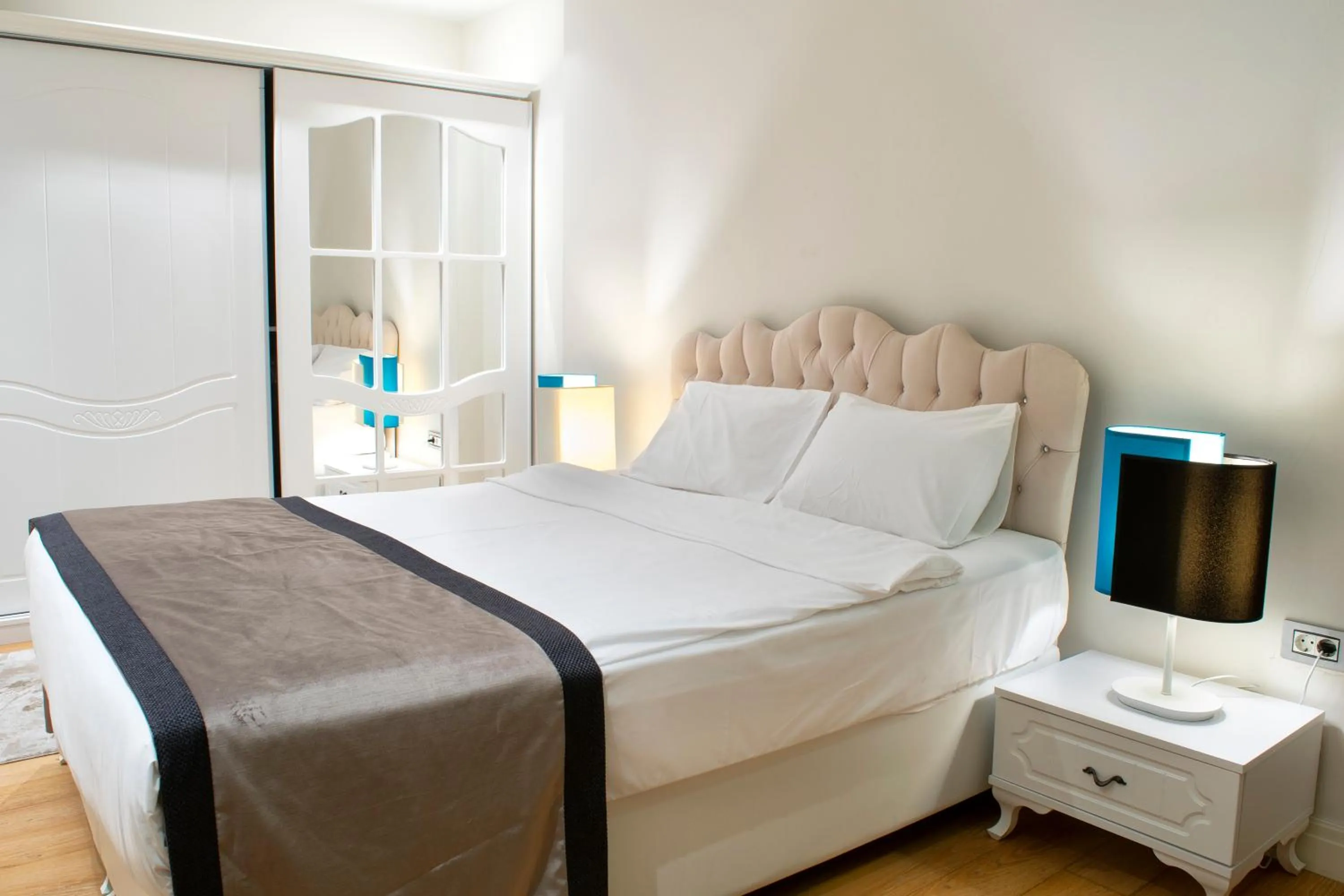 Bedroom, Bed in Armoni Residence & Hotel