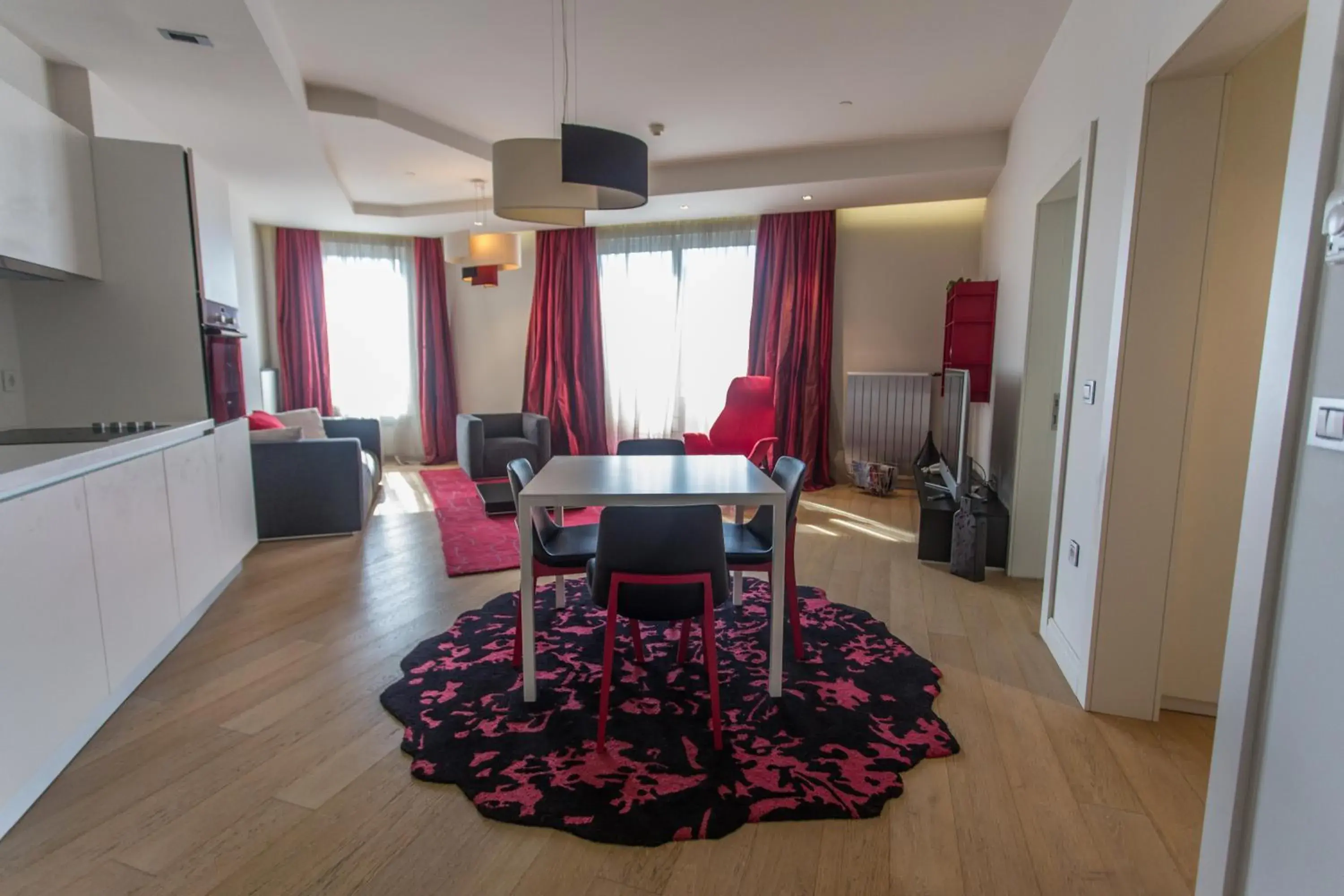 One-Bedroom Apartment in Armoni Residence & Hotel One-Bedroom Apartment in Armoni Residence & Hotel