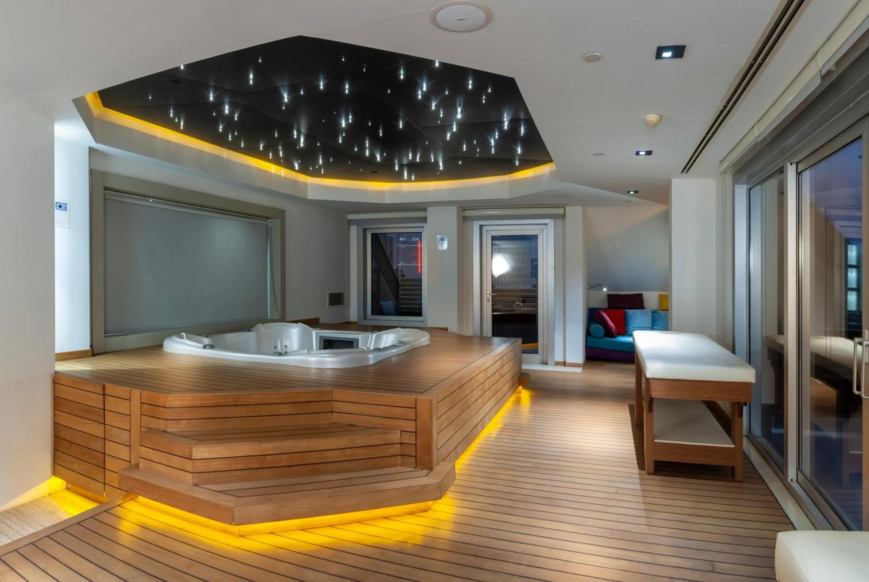 Spa and wellness centre/facilities, Bed in Armoni Residence & Hotel