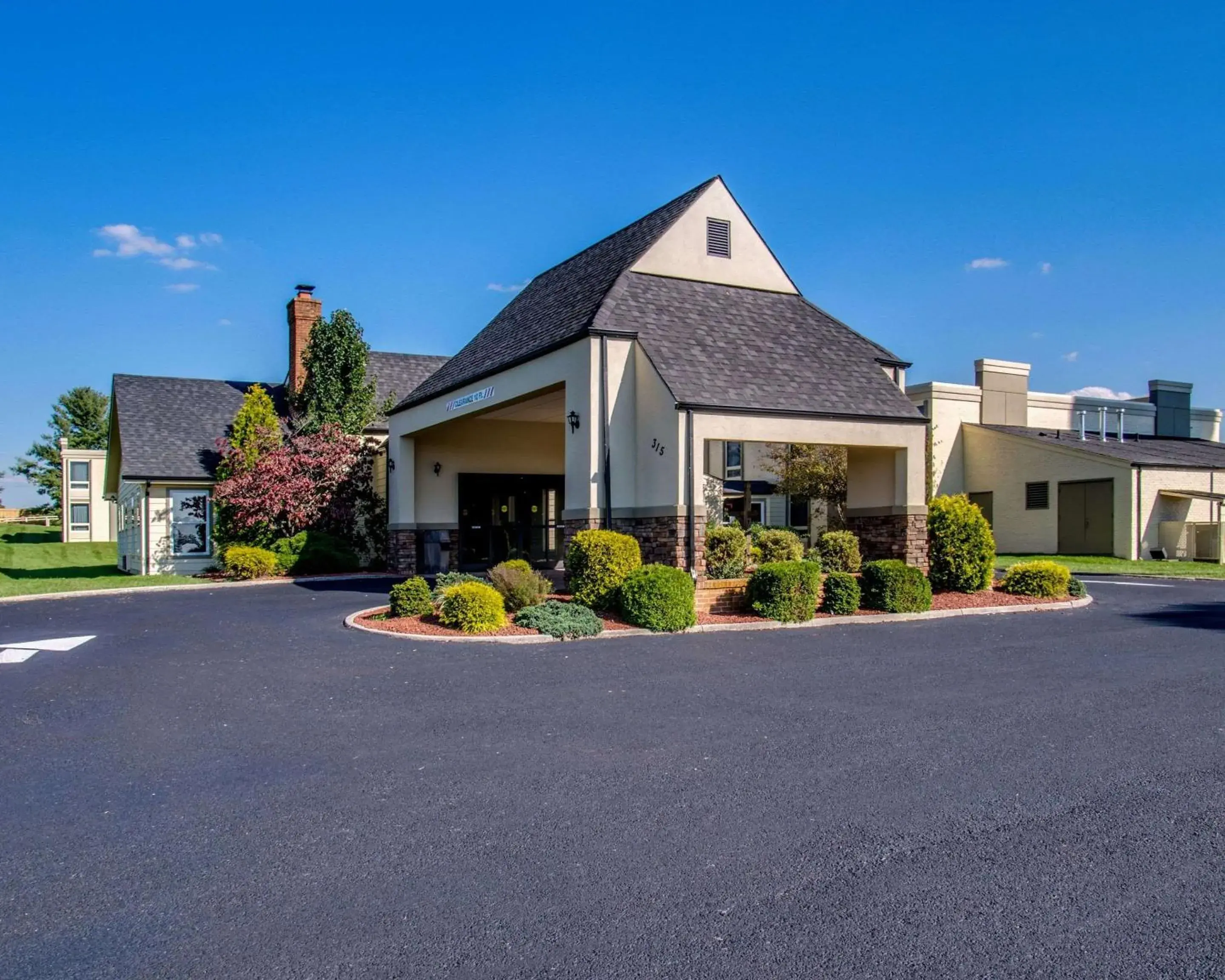 Property building in Comfort Inn Wytheville Property building in Comfort Inn Wytheville