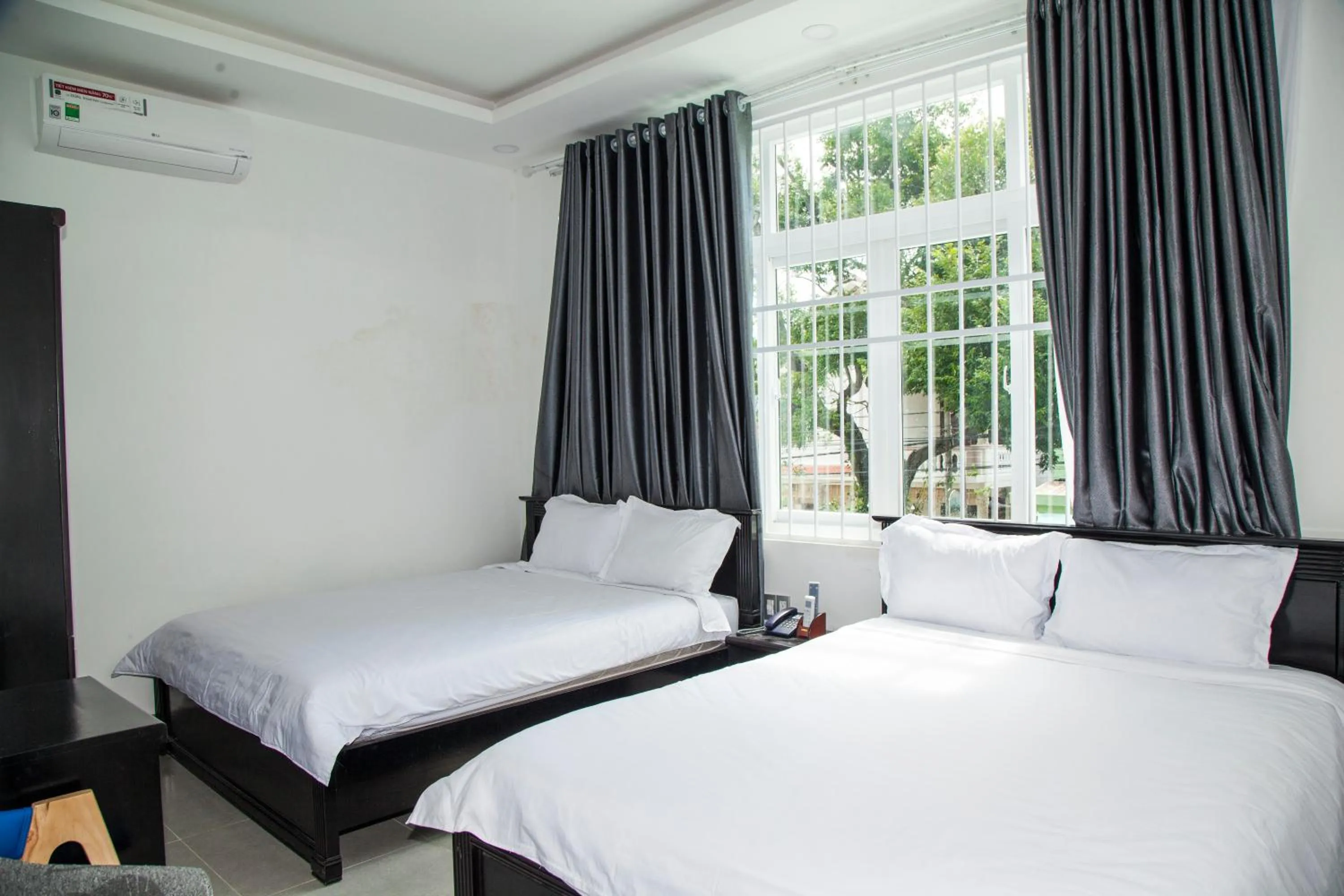 Bed in THAO LIEN HOTEL