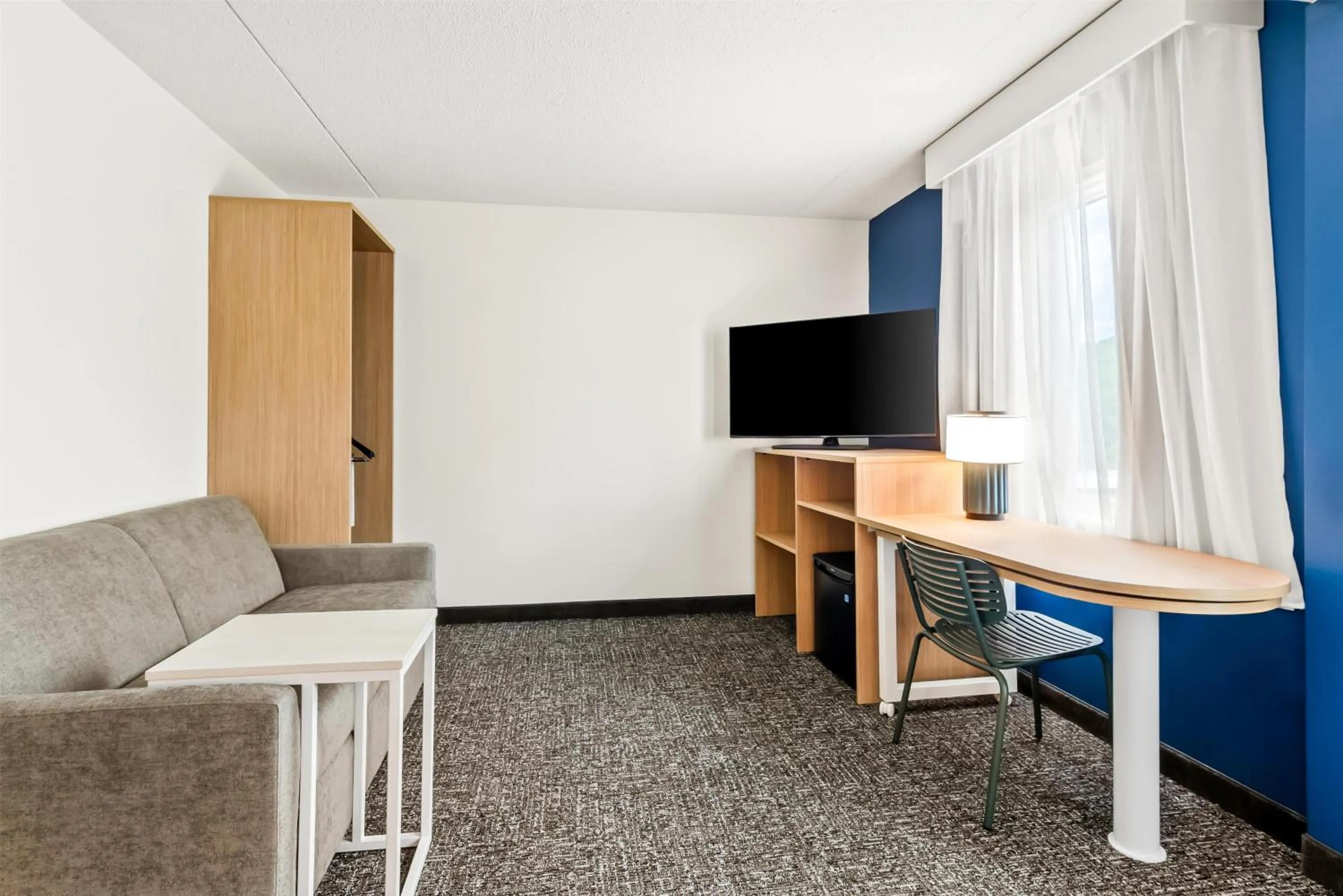 Bedroom in Spark by Hilton Lexington