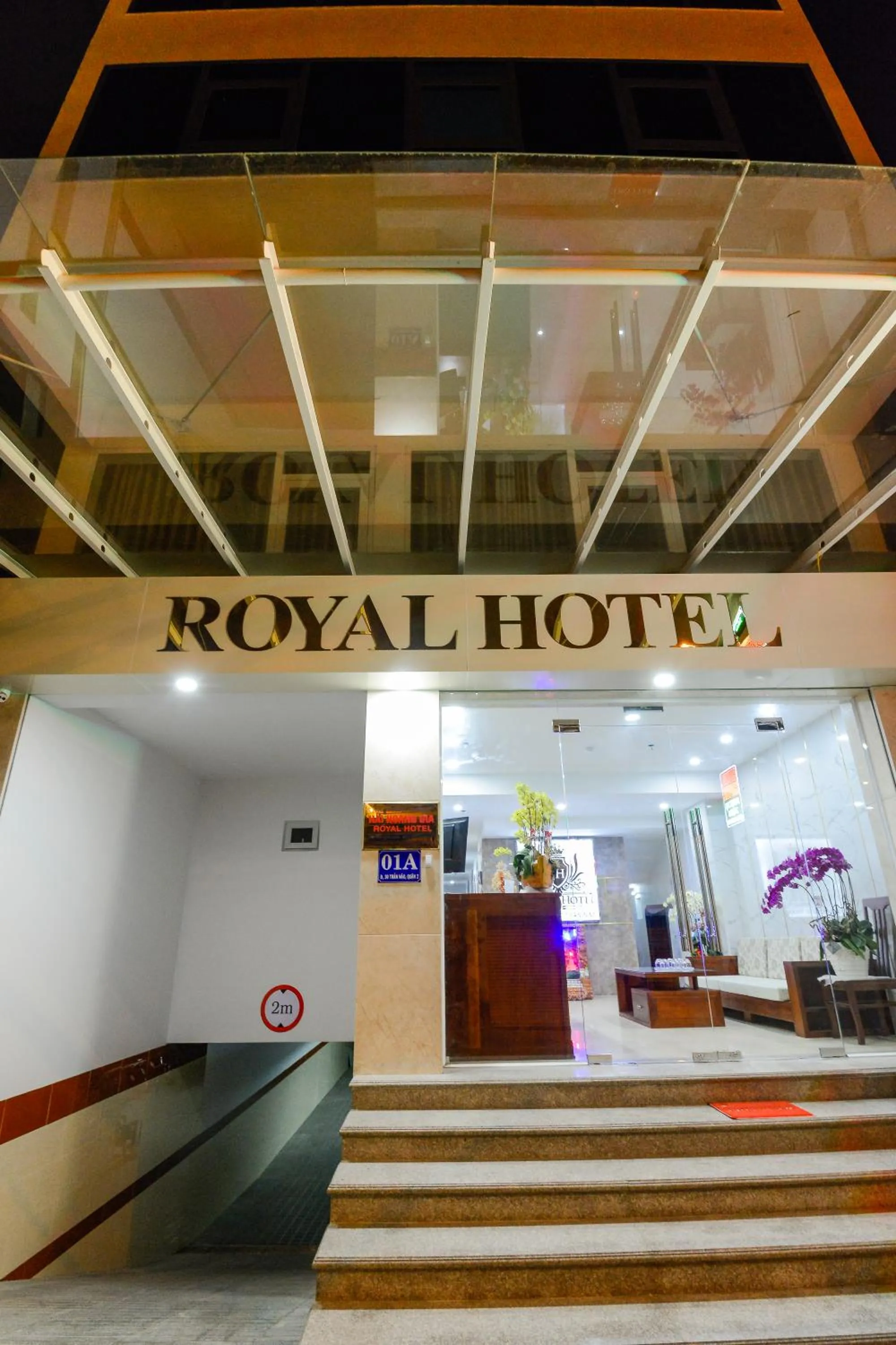 Facade/entrance in Royal Hotel District 2