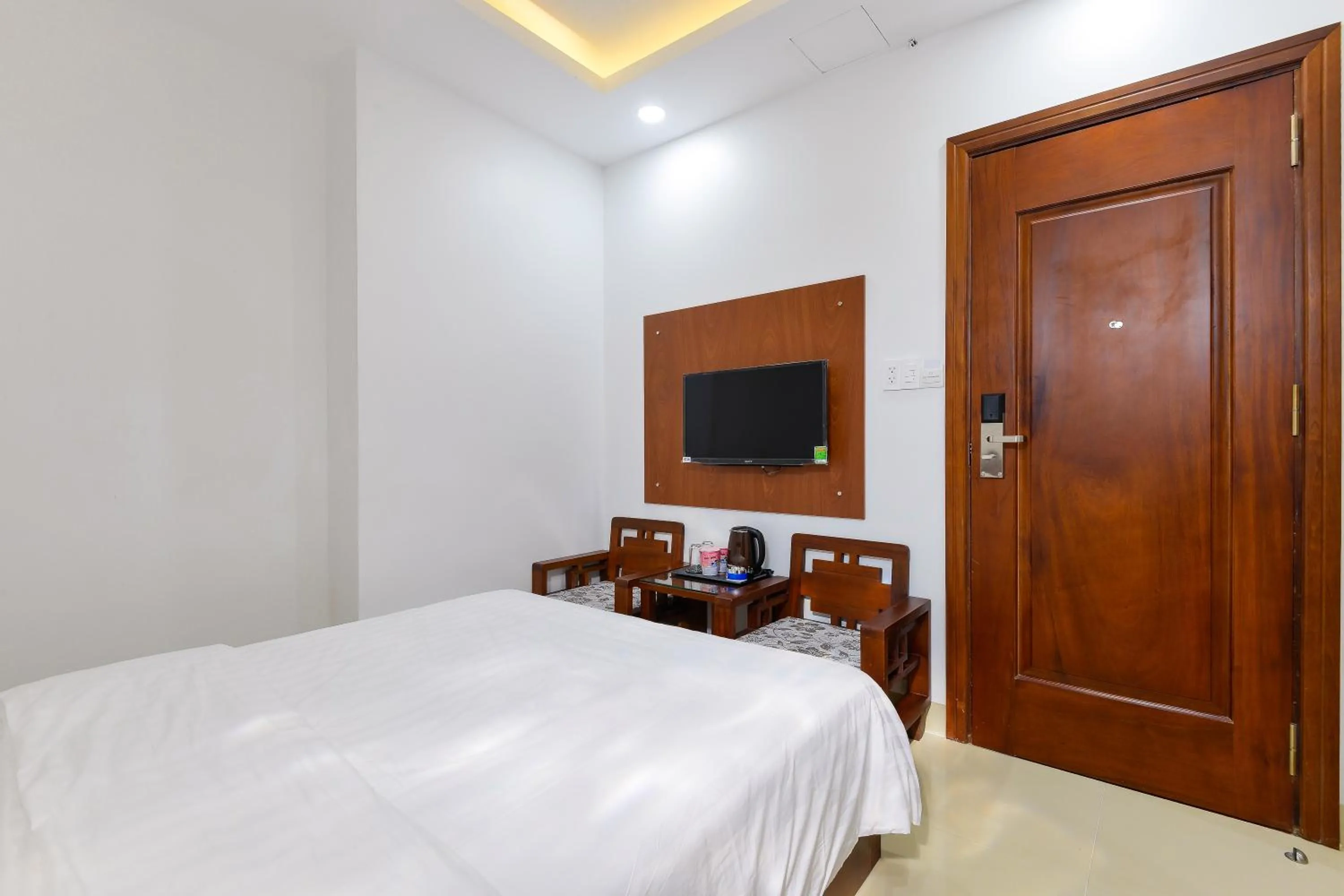 Bed in Royal Hotel District 2