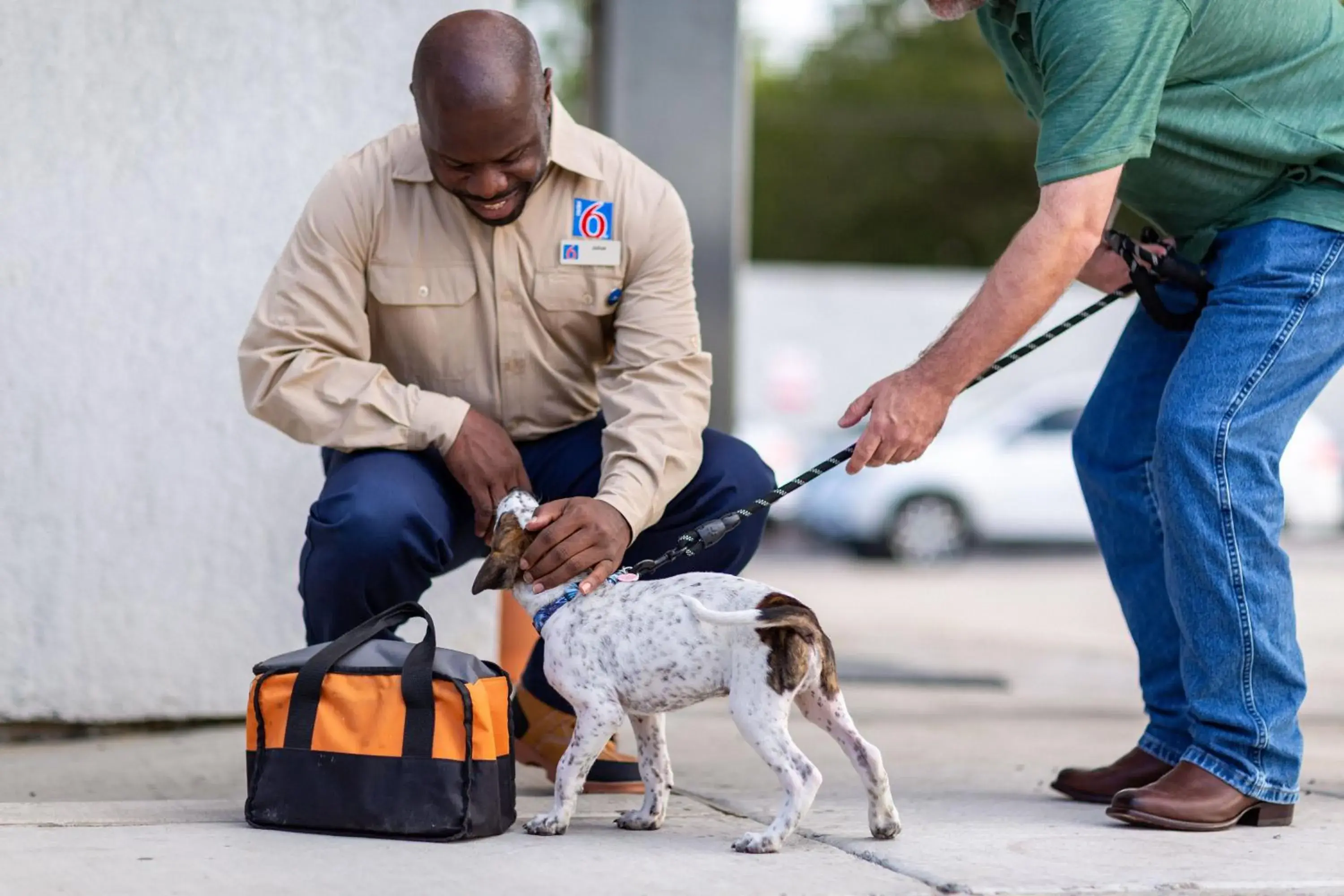 pet friendly in Studio 6-Hampton, VA - Langley AFB Area pet friendly in Studio 6-Hampton, VA - Langley AFB Area