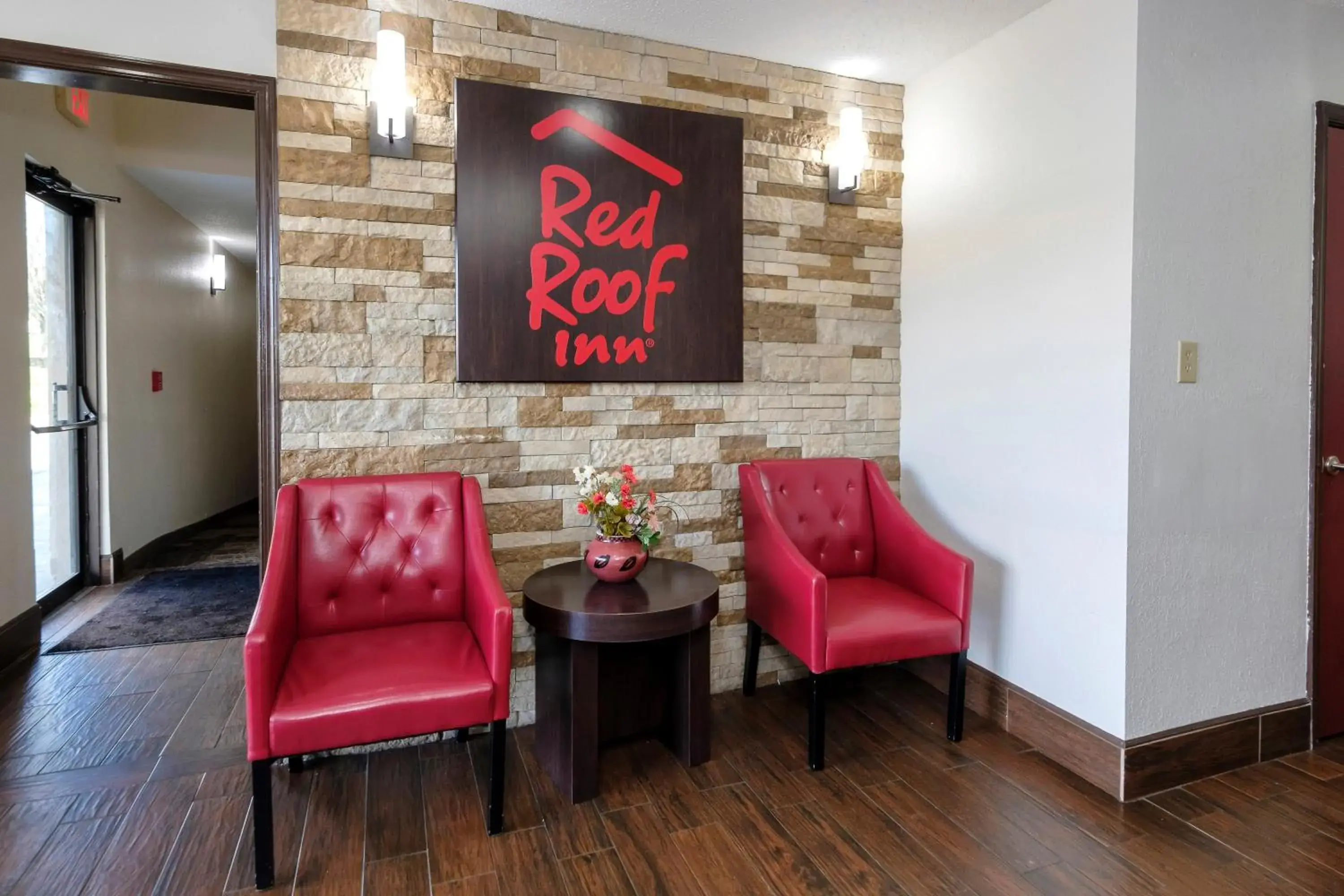 Lobby or reception in Red Roof Inn Culpeper Lobby or reception in Red Roof Inn Culpeper