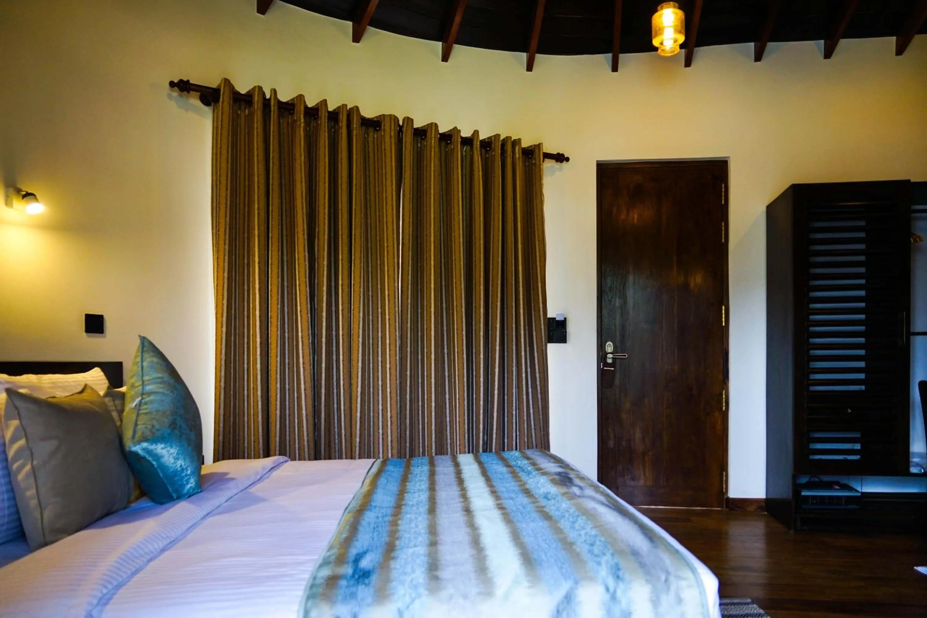 Photo of the whole room, Bed in The Ramp