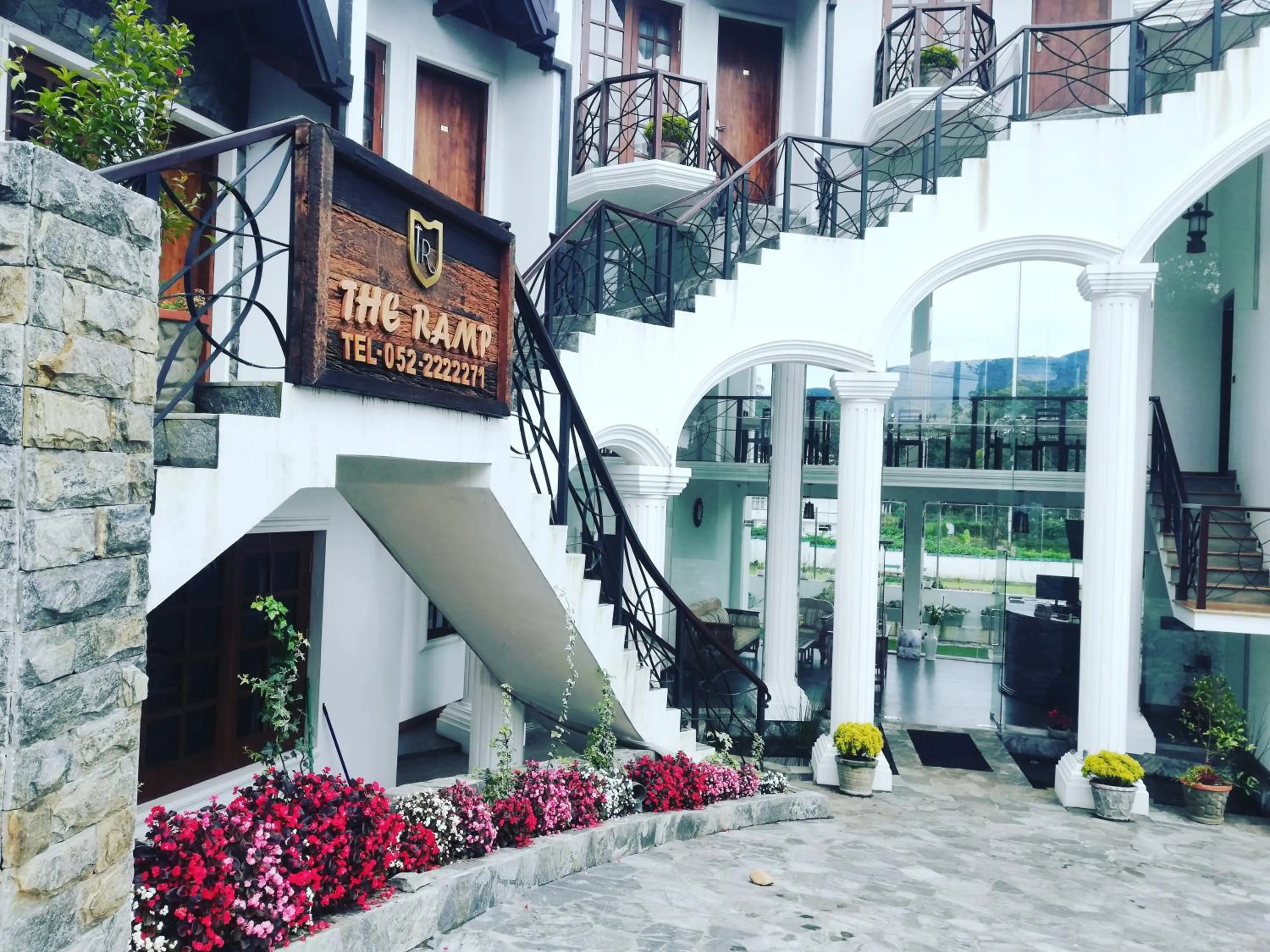 Facade/entrance in The Ramp