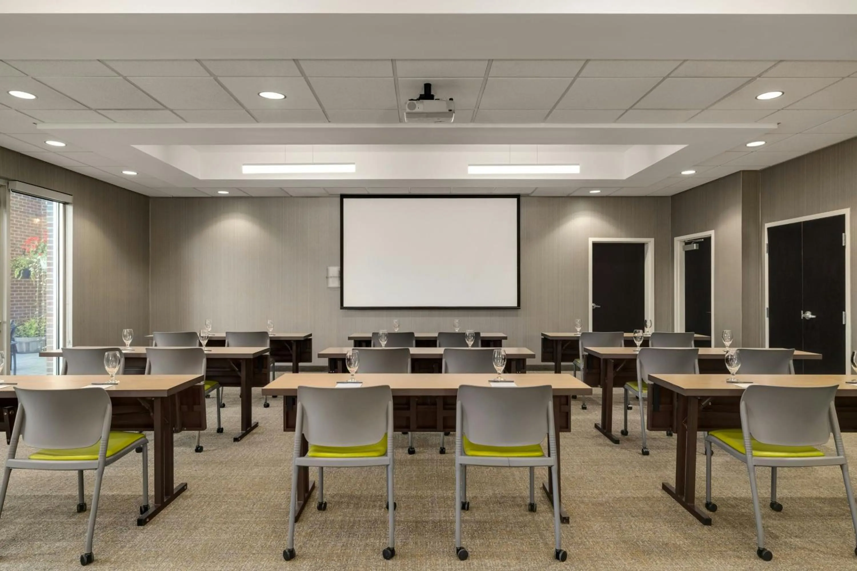 Meeting/conference room in SpringHill Suites by Marriott Roanoke