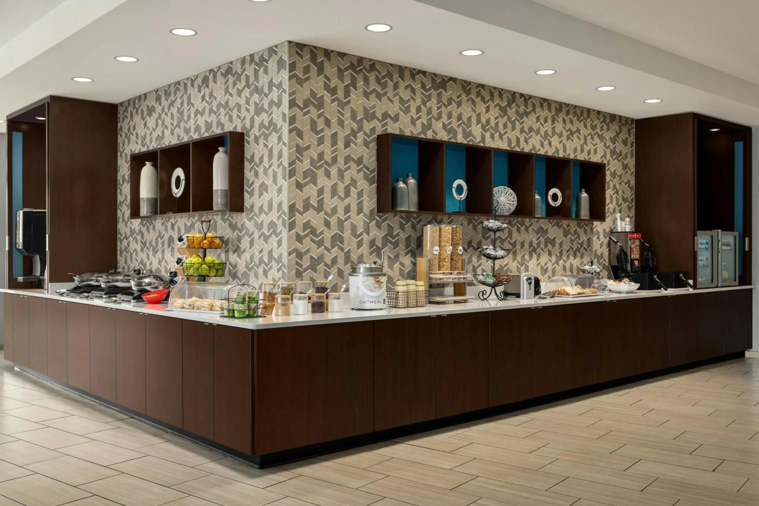 Breakfast in SpringHill Suites by Marriott Roanoke