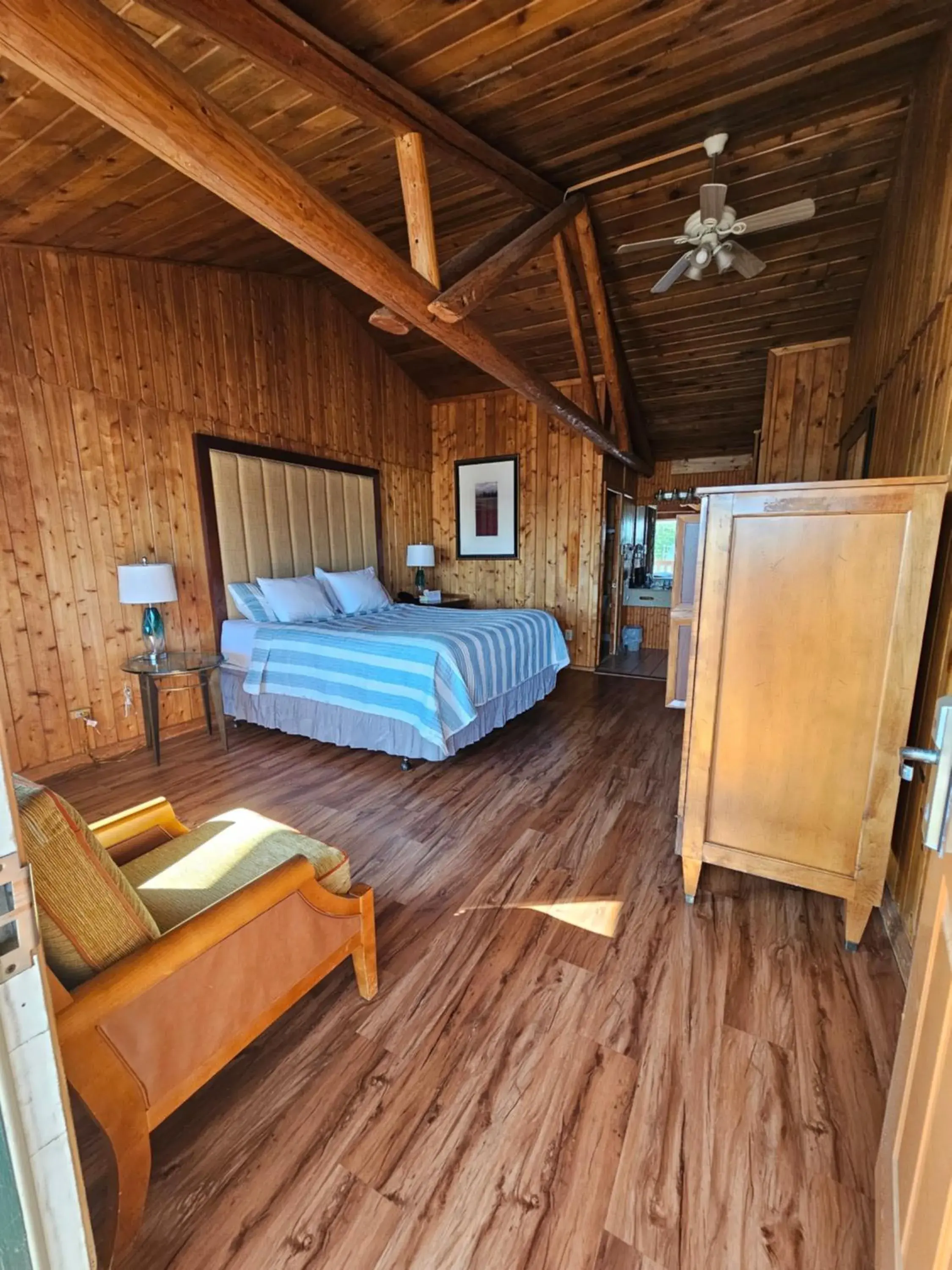 Photo of the whole room, Bed in Atlantic Shores Inn and Suites Photo of the whole room, Bed in Atlantic Shores Inn and Suites